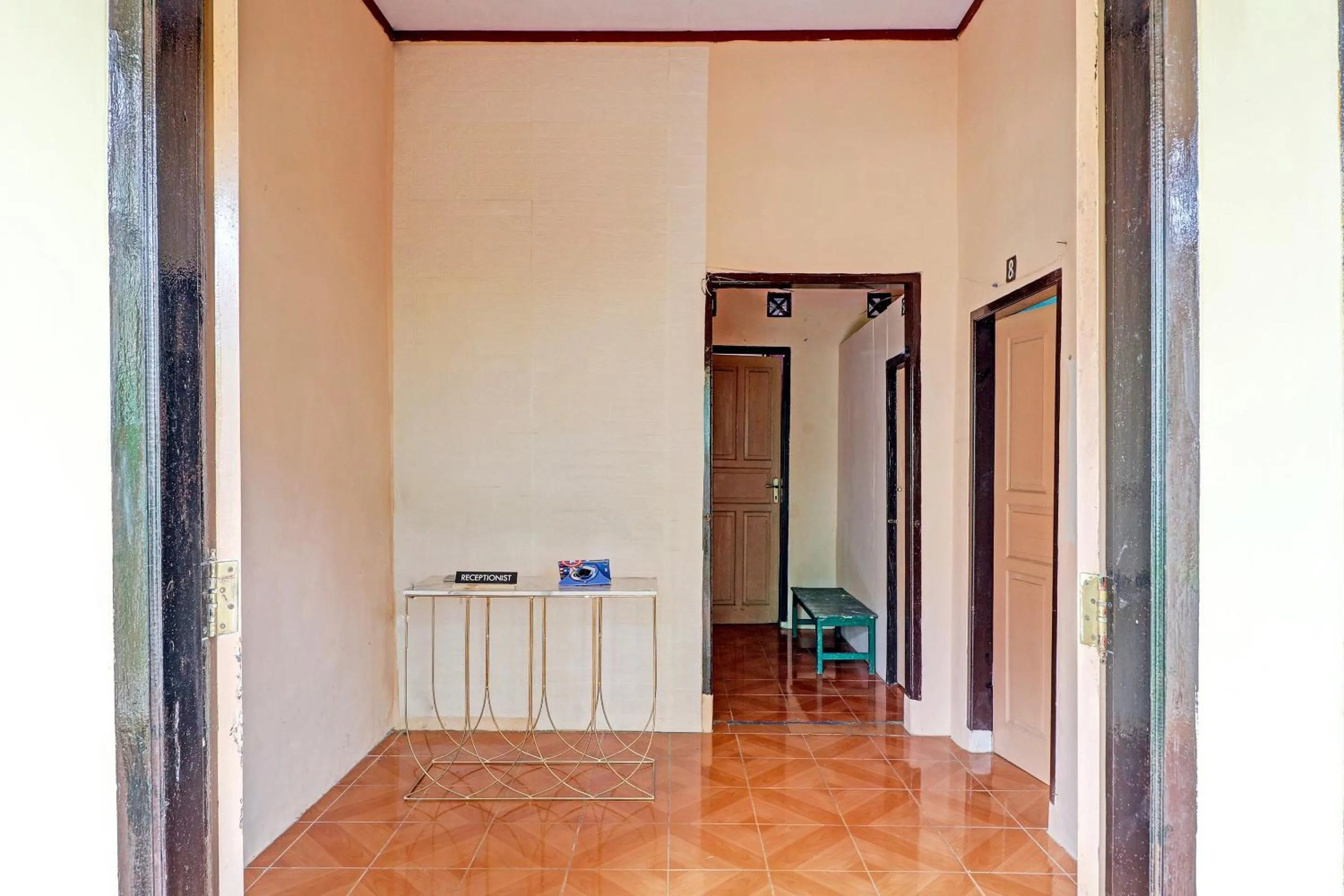 Lobby or reception in OYO Life 91478 Wisma Aura Syariah