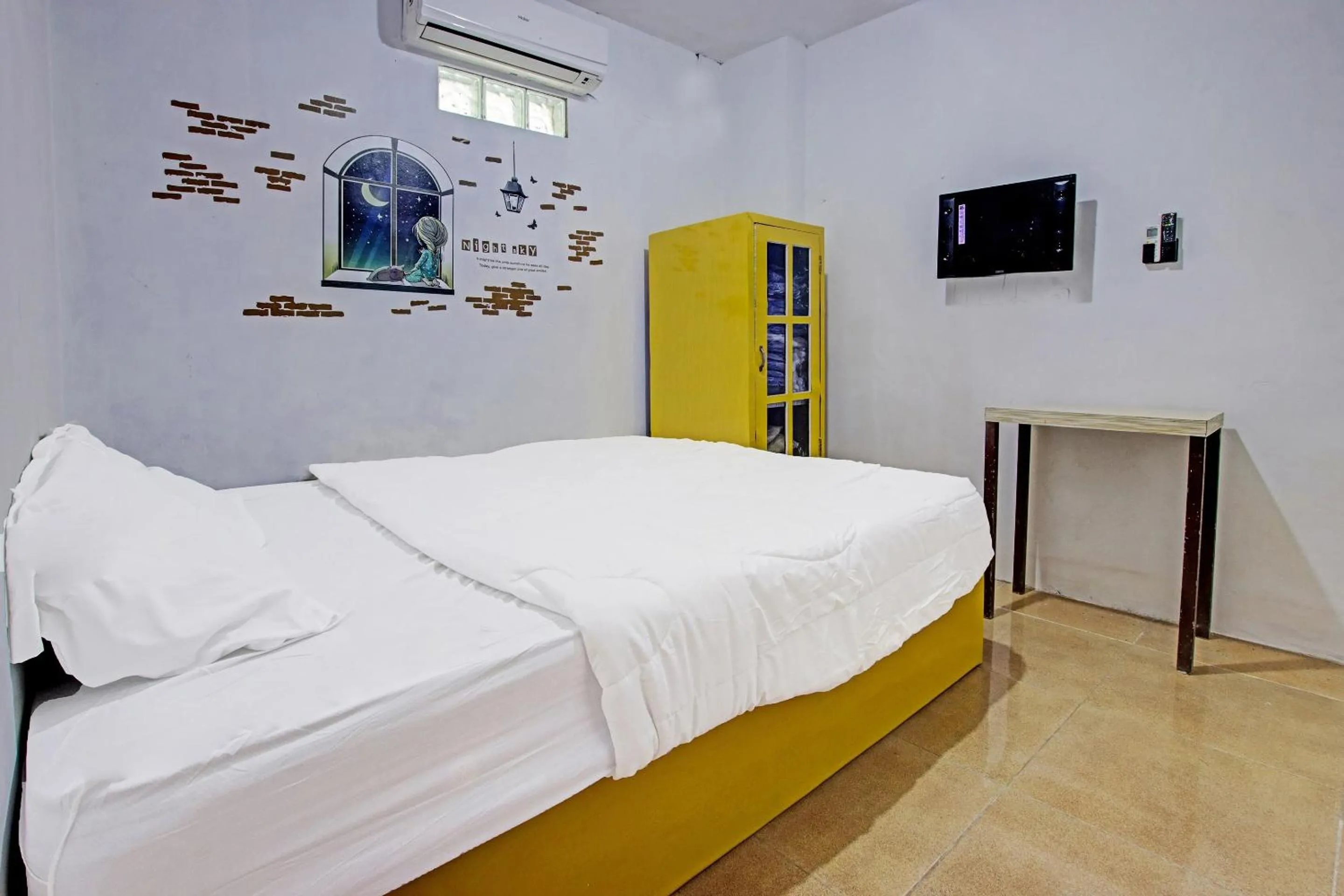 Bedroom in Hotel O Kedai Cinta Guest House
