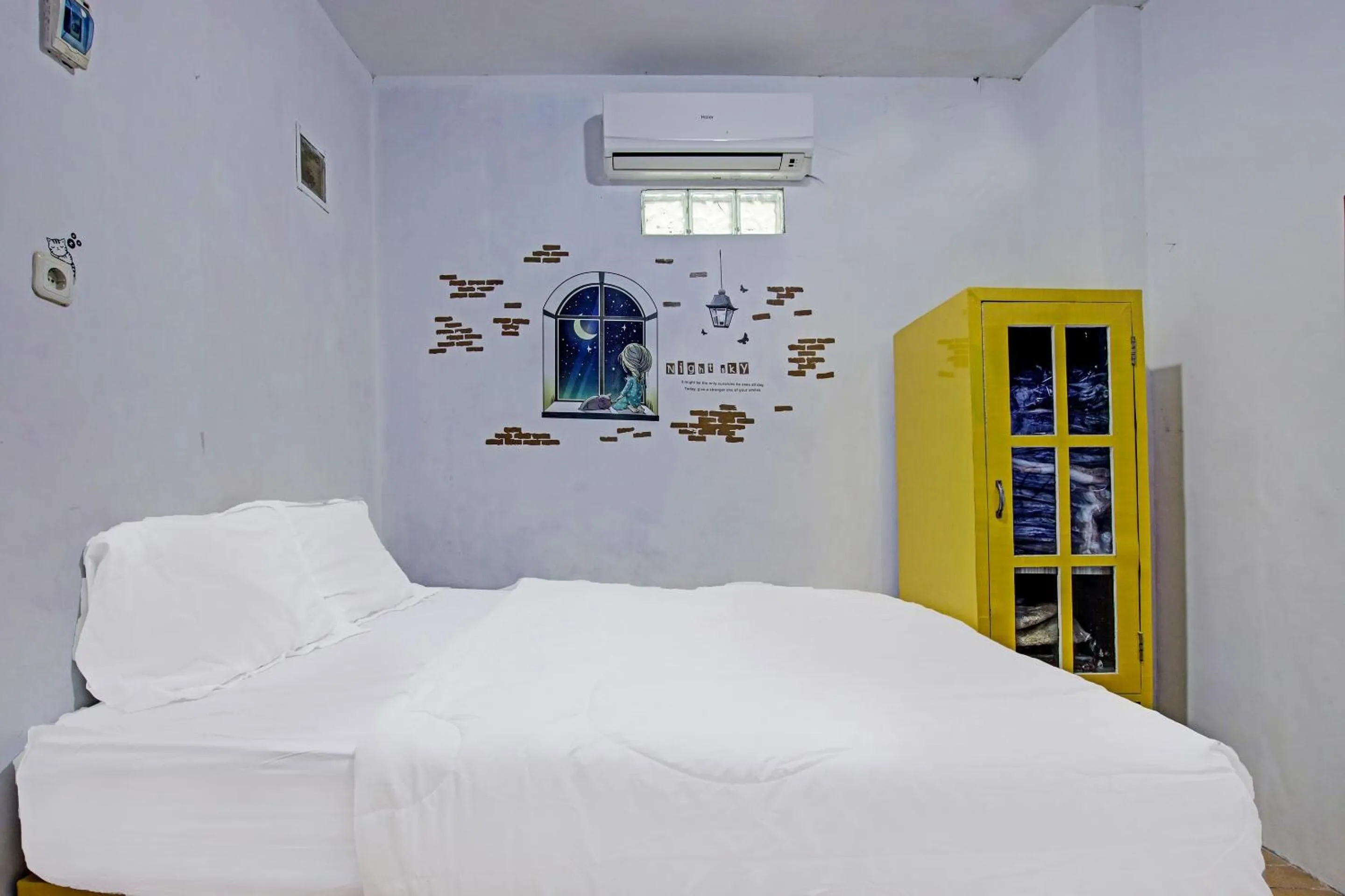 Bedroom in Hotel O Kedai Cinta Guest House