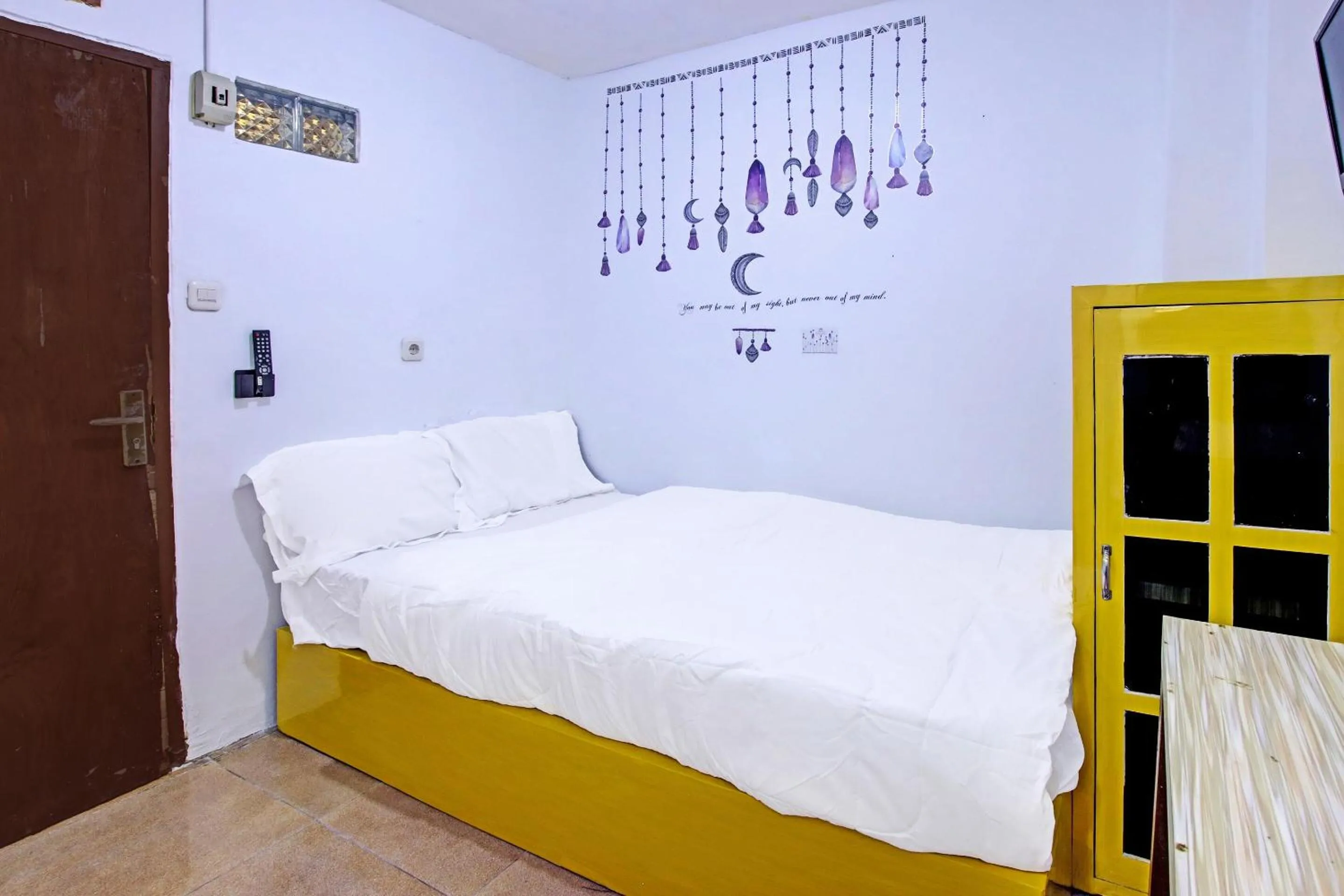 Bedroom in Hotel O Kedai Cinta Guest House