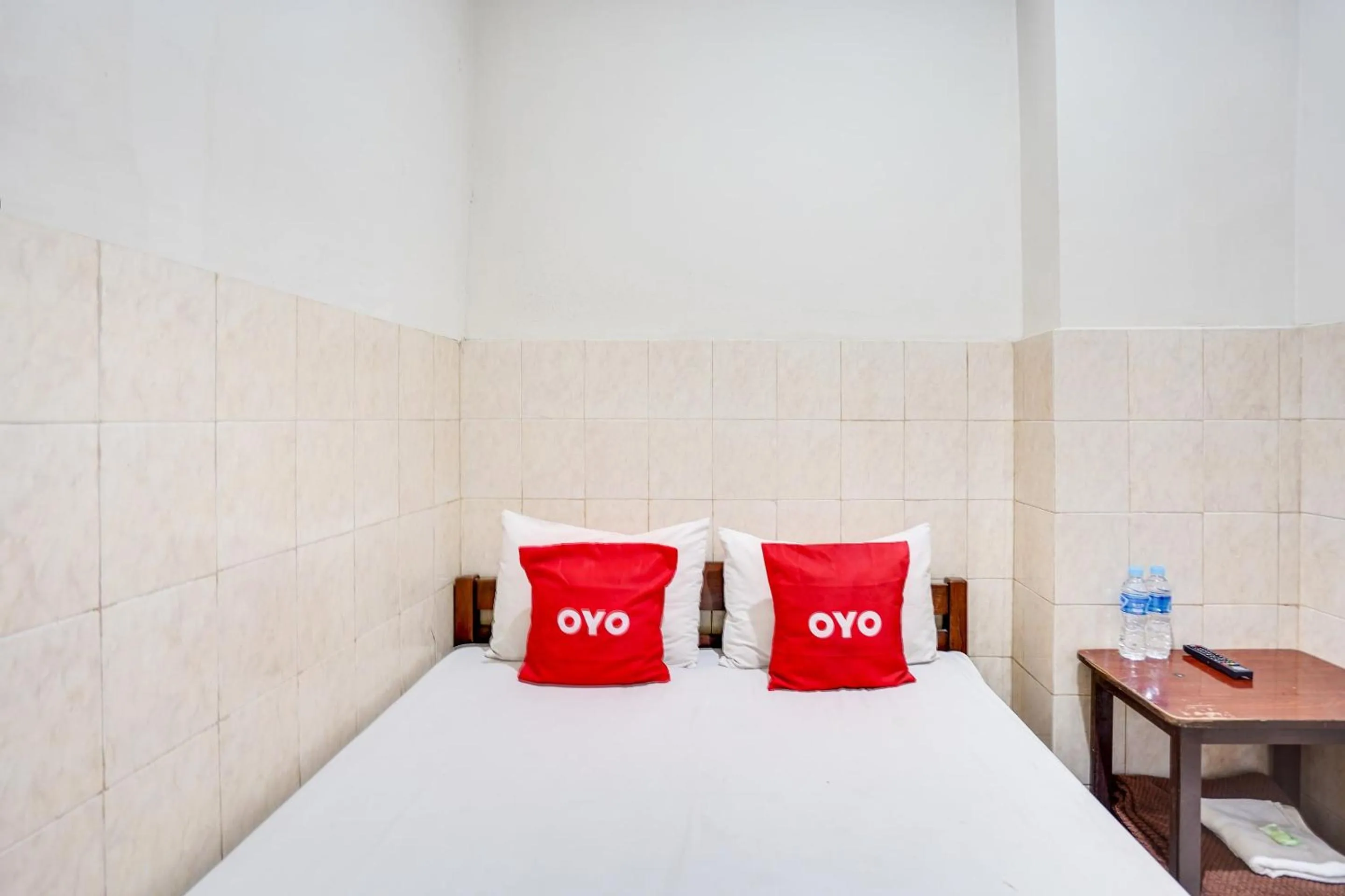 Bedroom, Bed in OYO Life 91511 Ampel Residence Syariah