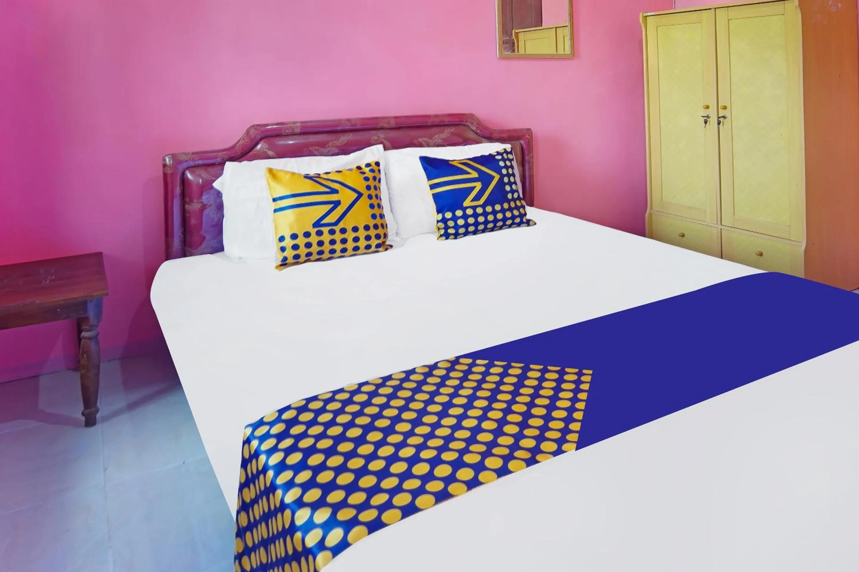 Bedroom in SPOT ON 91527 As-sakinah Homestay Syariah