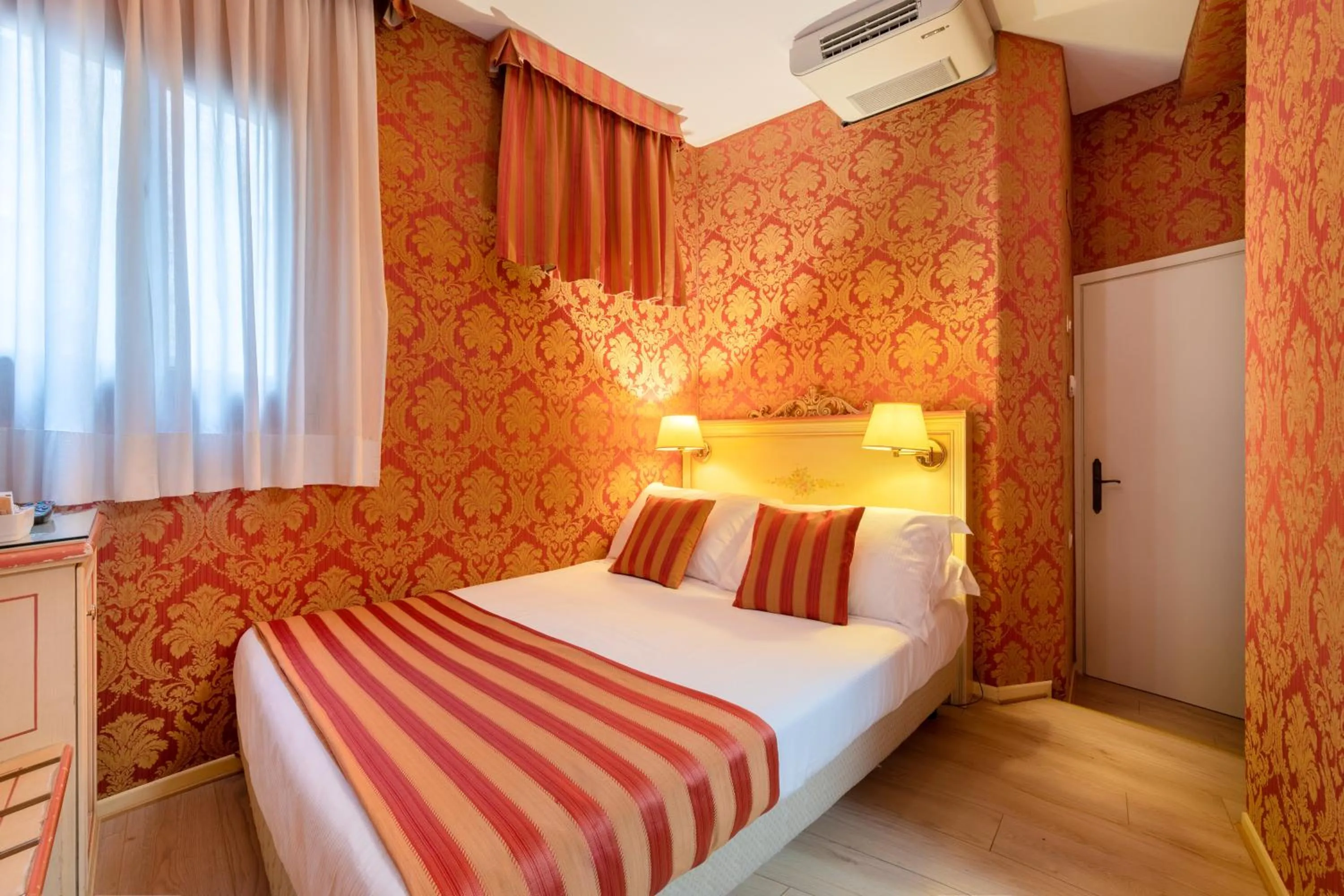 Bed in Hotel San Giorgio