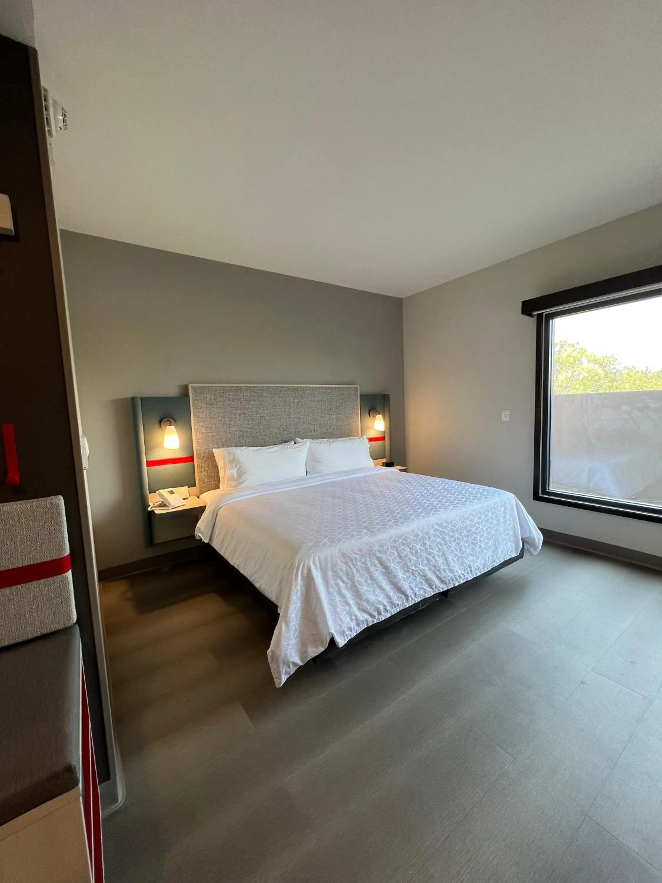 Bed in avid hotels - Guadalajara Av Vallarta Pte by IHG