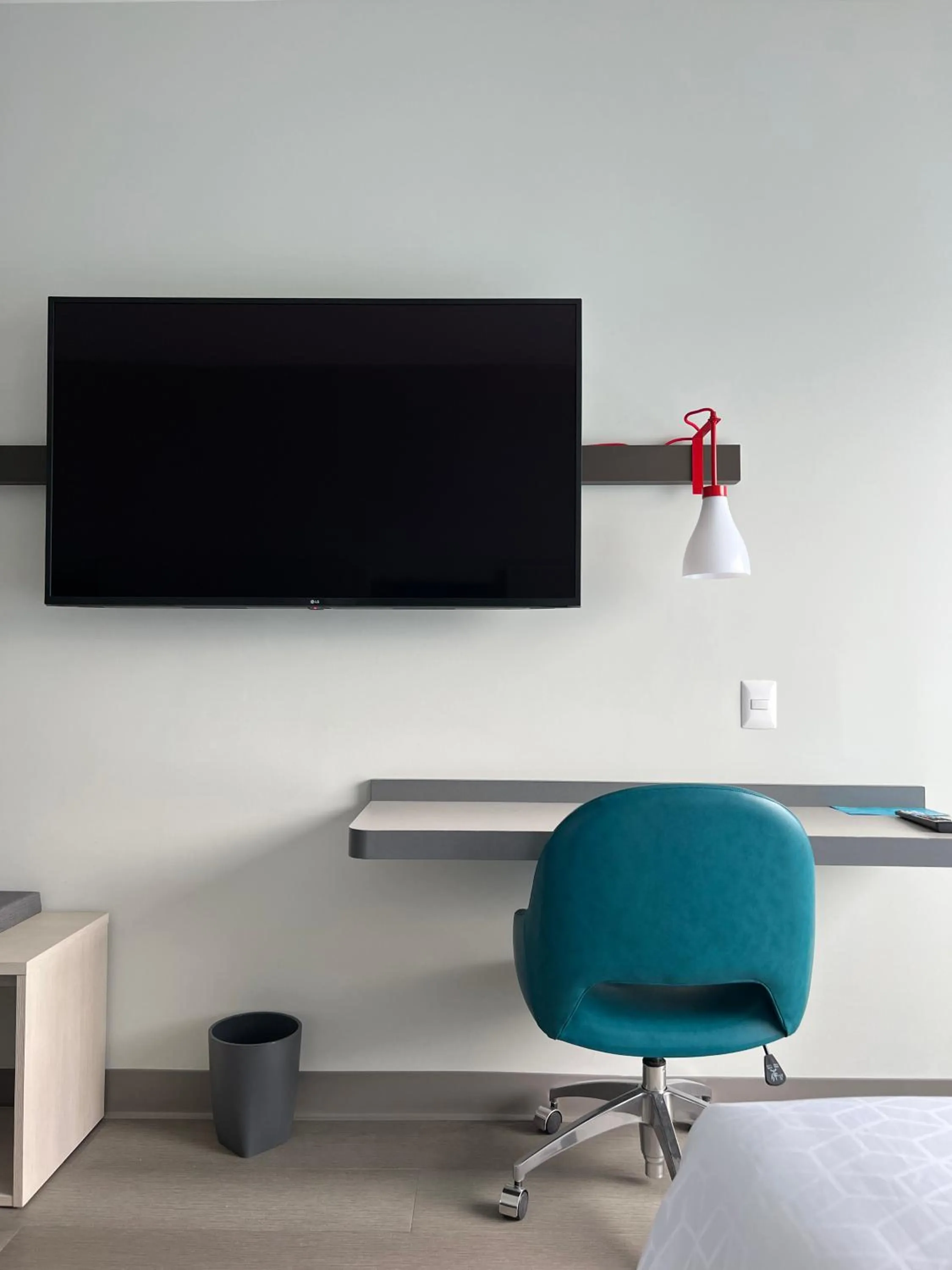 TV and multimedia in avid hotels - Guadalajara Av Vallarta Pte by IHG