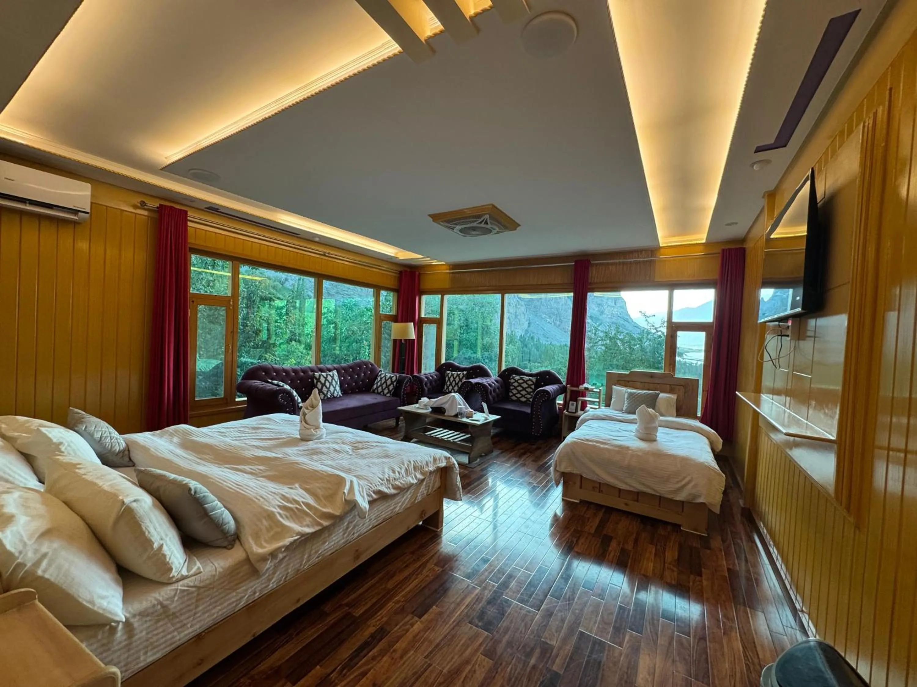 Bed in North Palace Khaplu