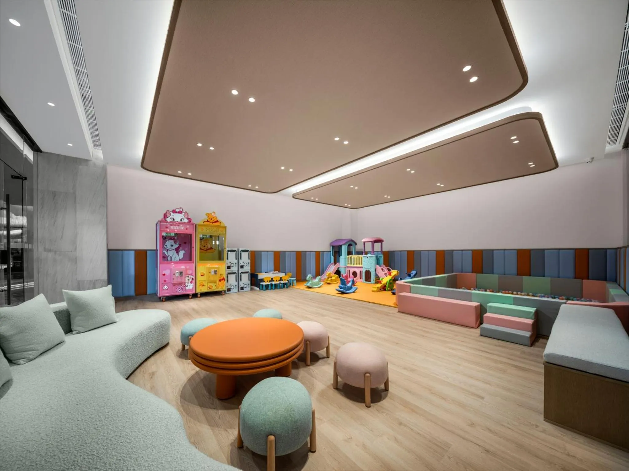 Children play ground in Holiday Inn Express Tengchong Hot-Spring by IHG