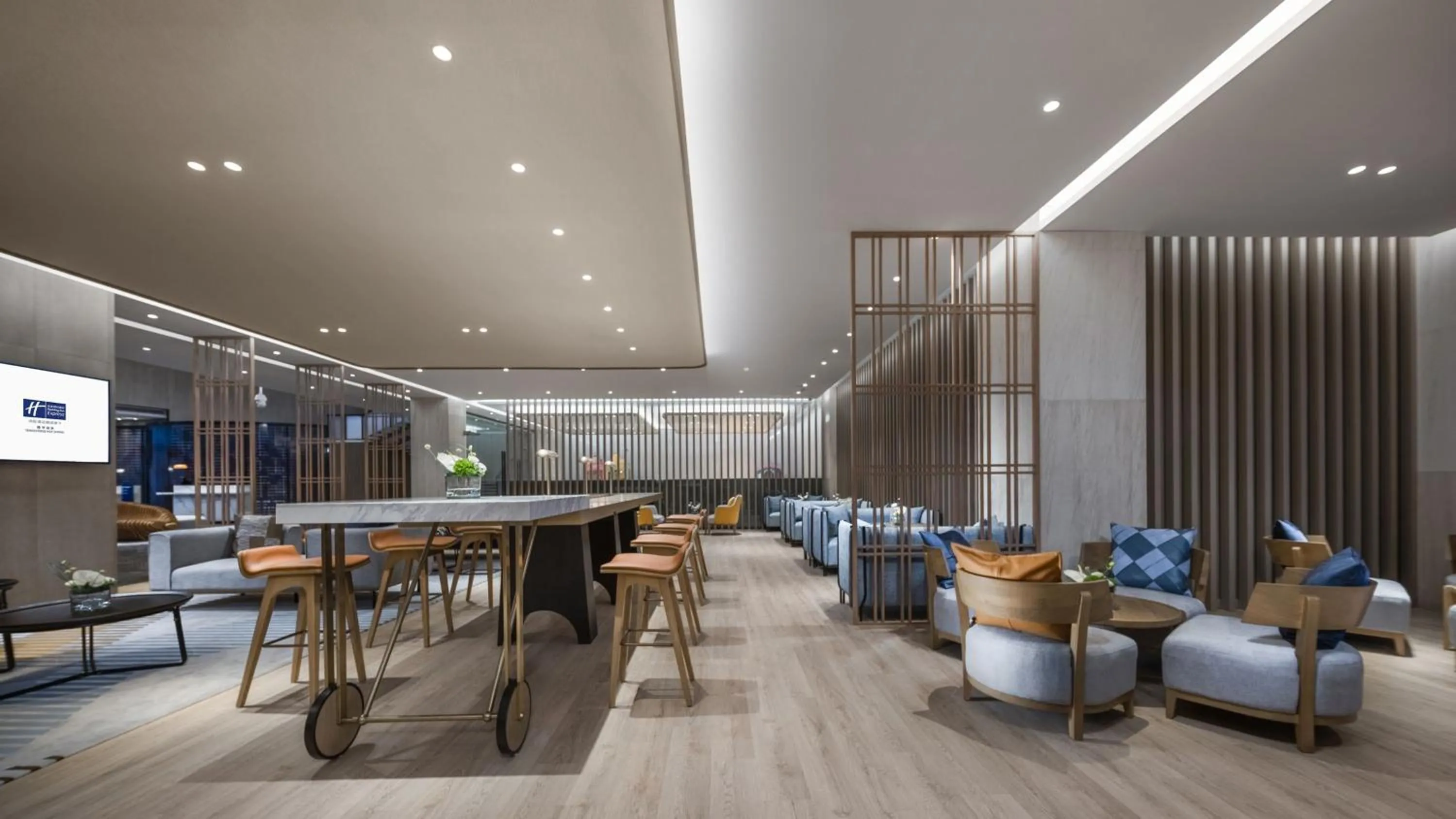 Property building in Holiday Inn Express Tengchong Hot-Spring by IHG