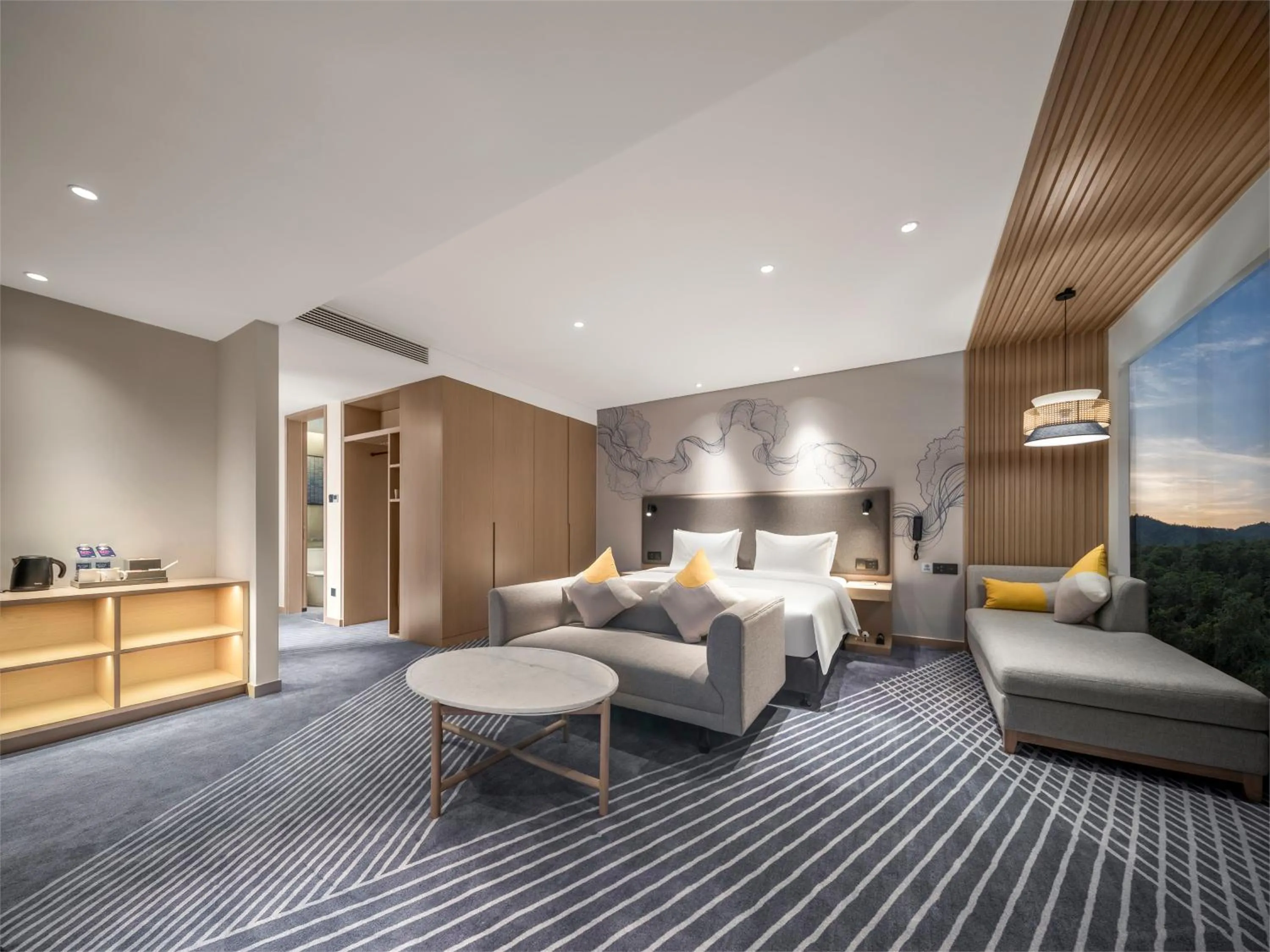 Photo of the whole room, Bed in Holiday Inn Express Tengchong Hot-Spring by IHG