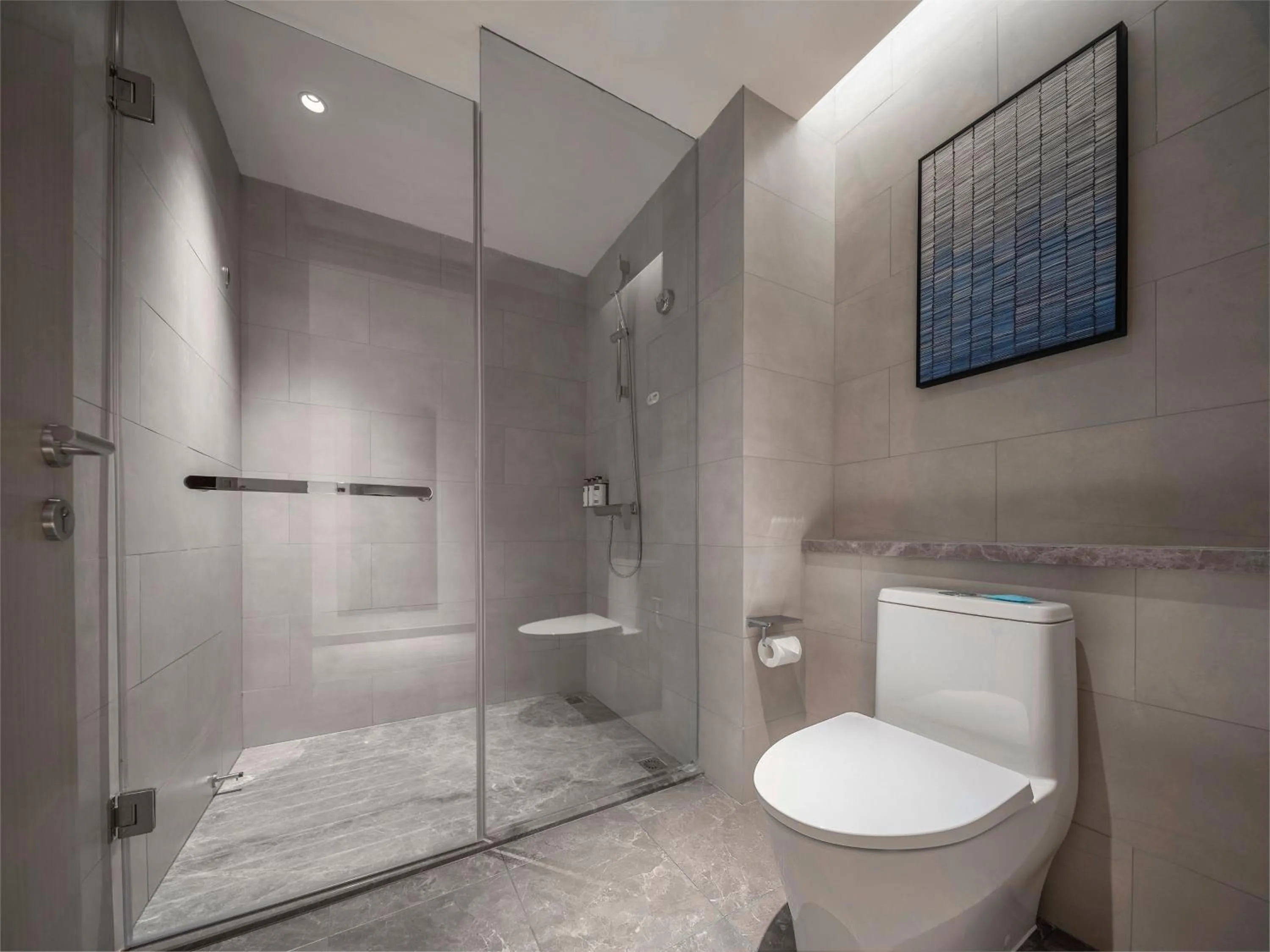 Bathroom in Holiday Inn Express Tengchong Hot-Spring by IHG
