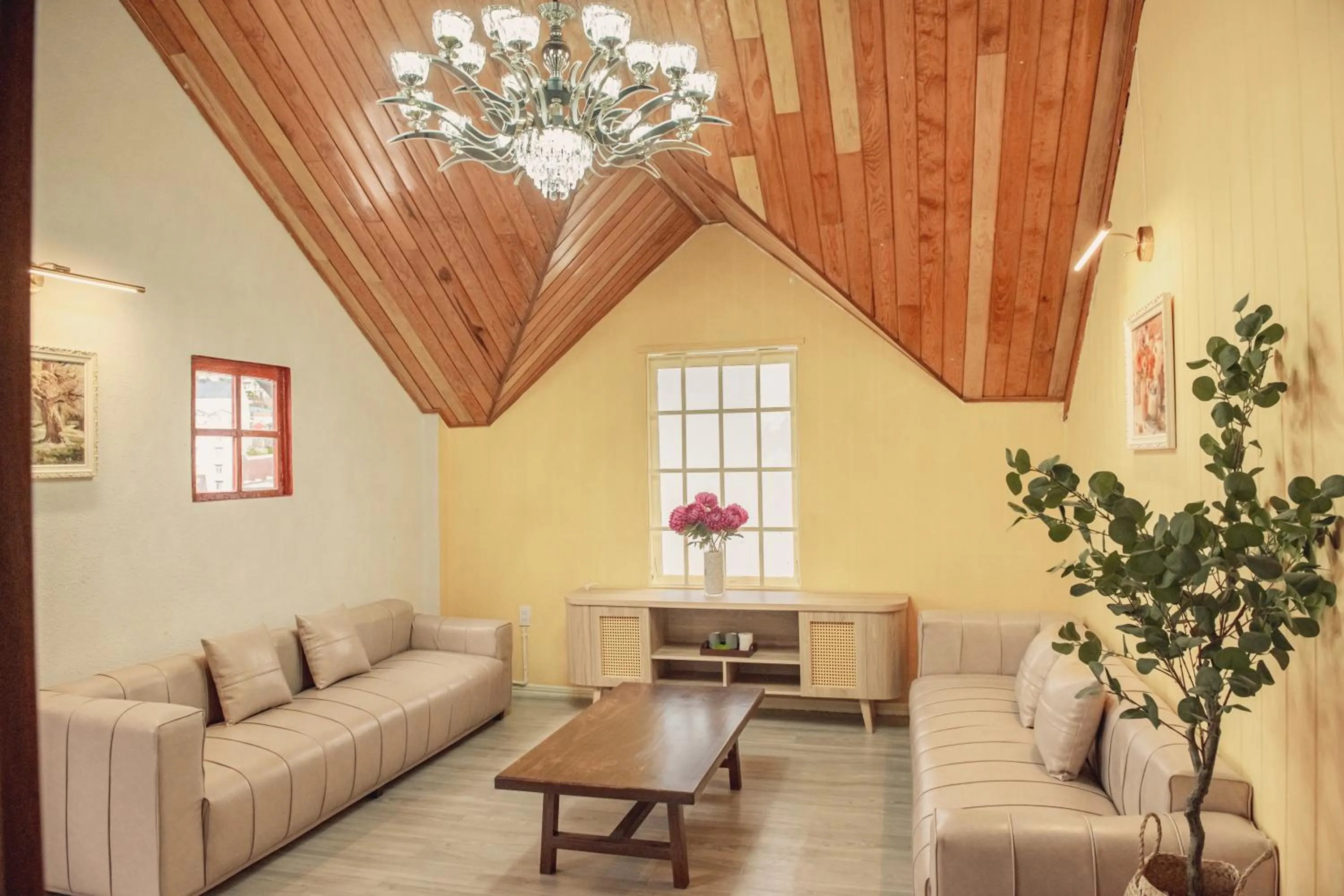 Living room in Villa Hoa Da