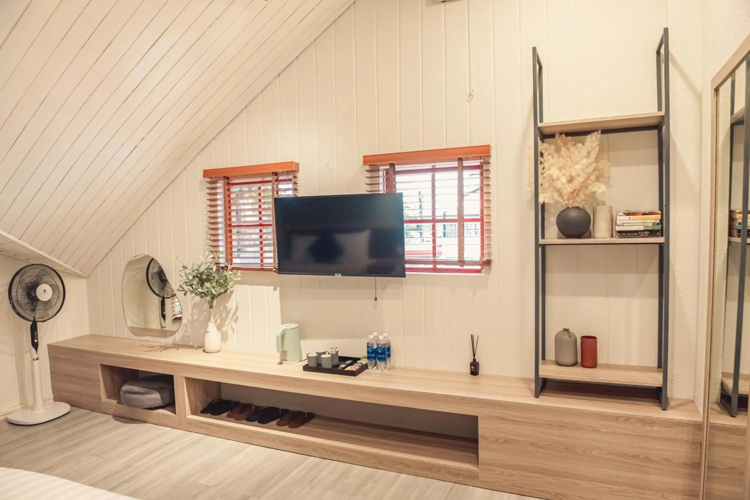 TV and multimedia in Villa Hoa Da