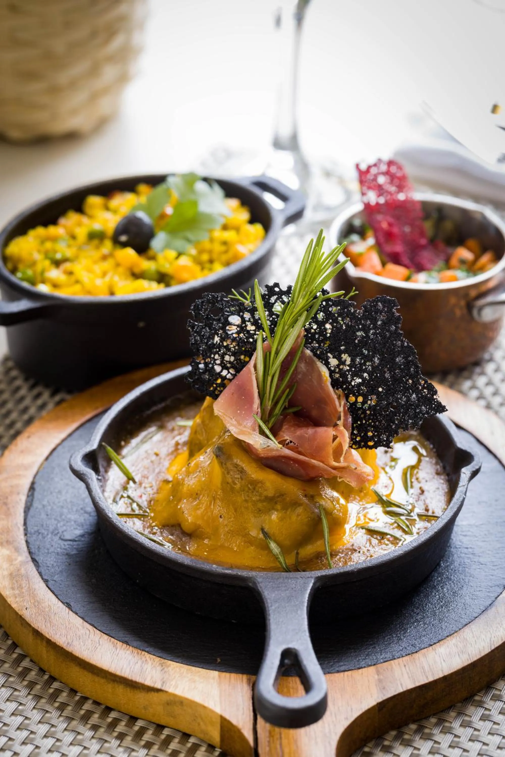 Restaurant/places to eat in Oasis Tarrafal Alfandega Suites