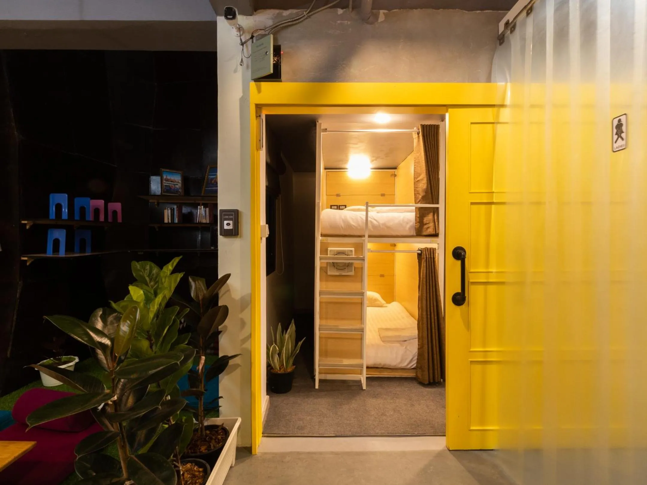 Bedroom, Bed in Khao San Social Capsule Hostel