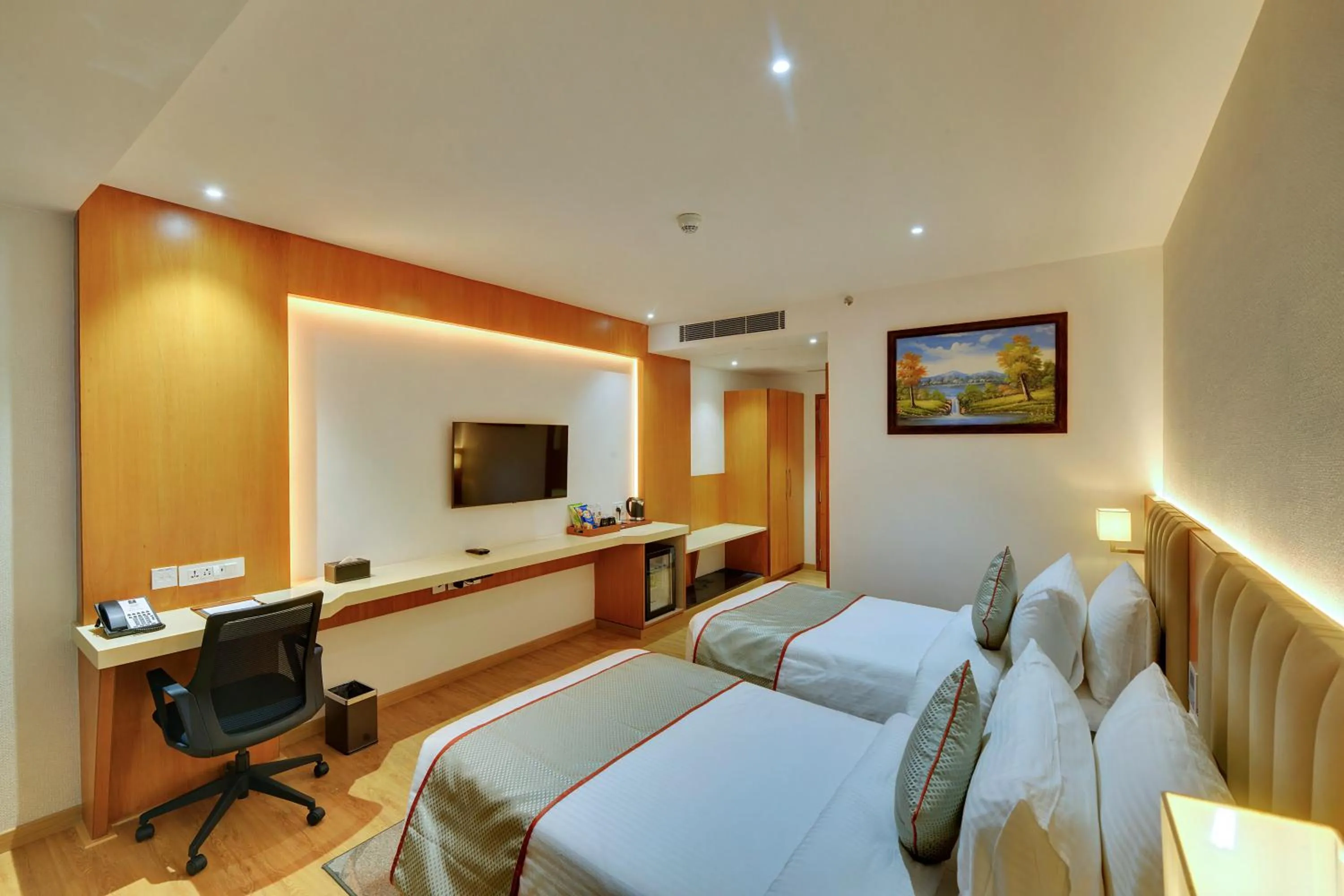 Bed in Clarion Hotel Bangalore