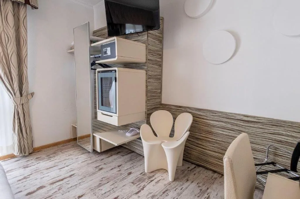 Decorative detail in Hotel Le Palme