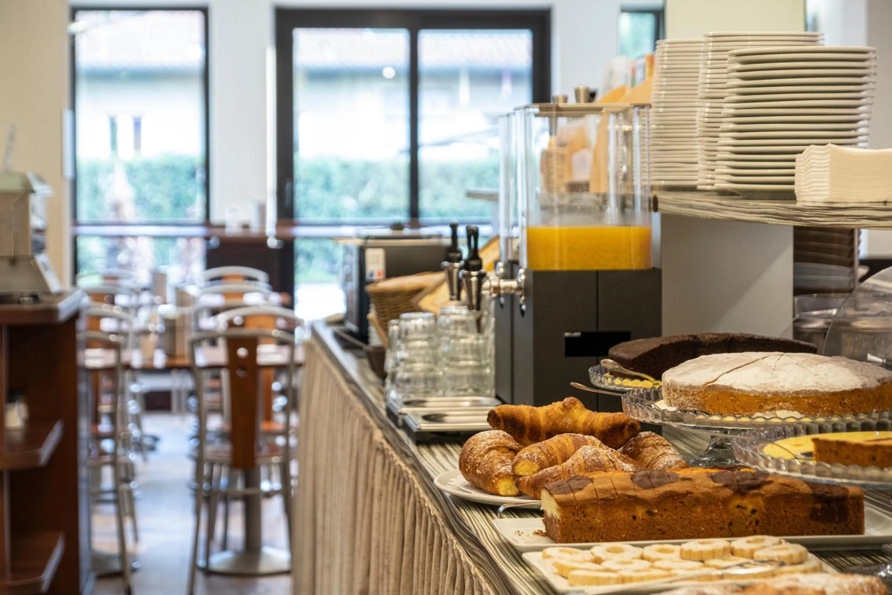 Breakfast in Hotel Le Palme