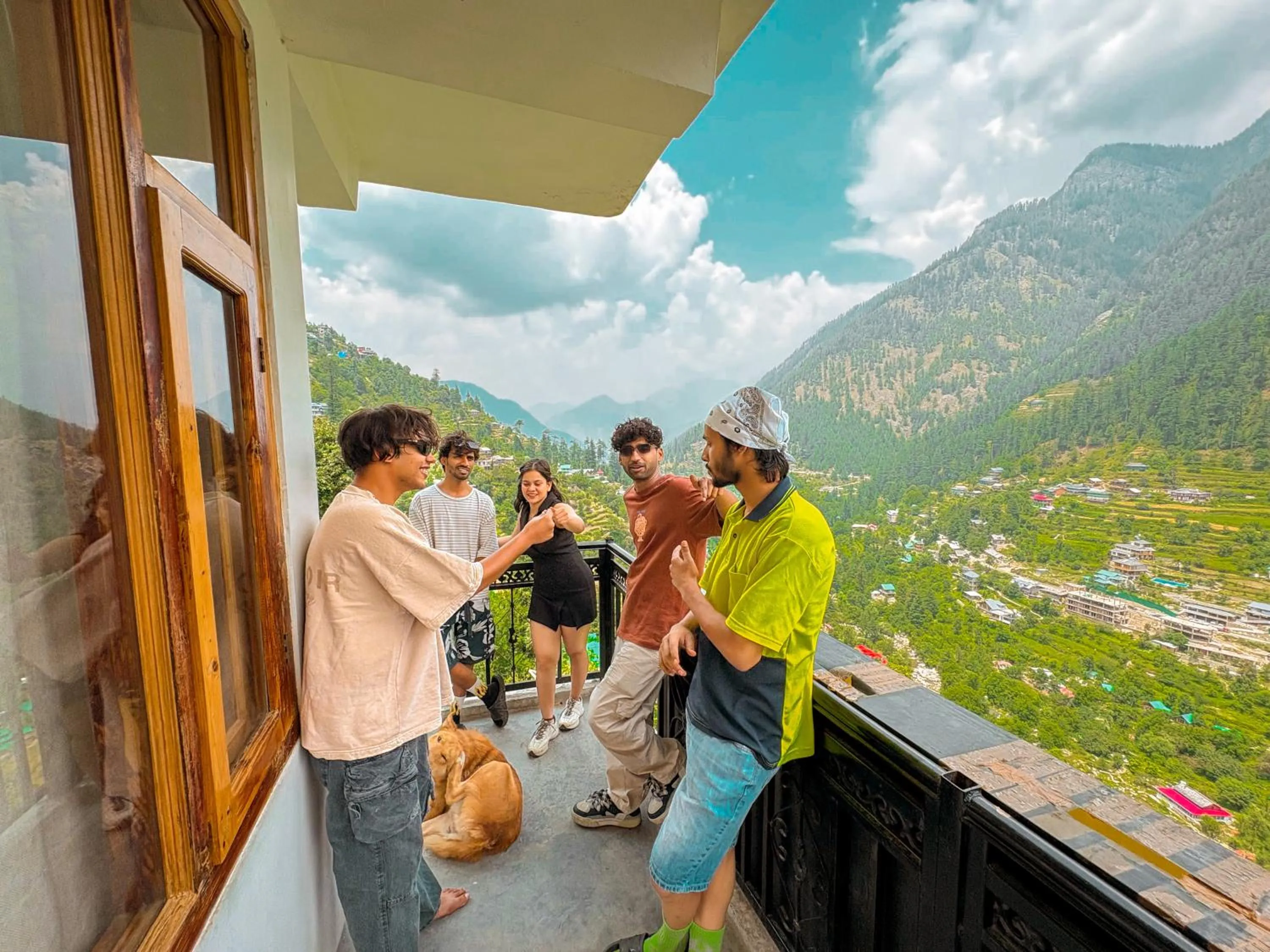 Mountain view in Young Monk Homestay Jibhi