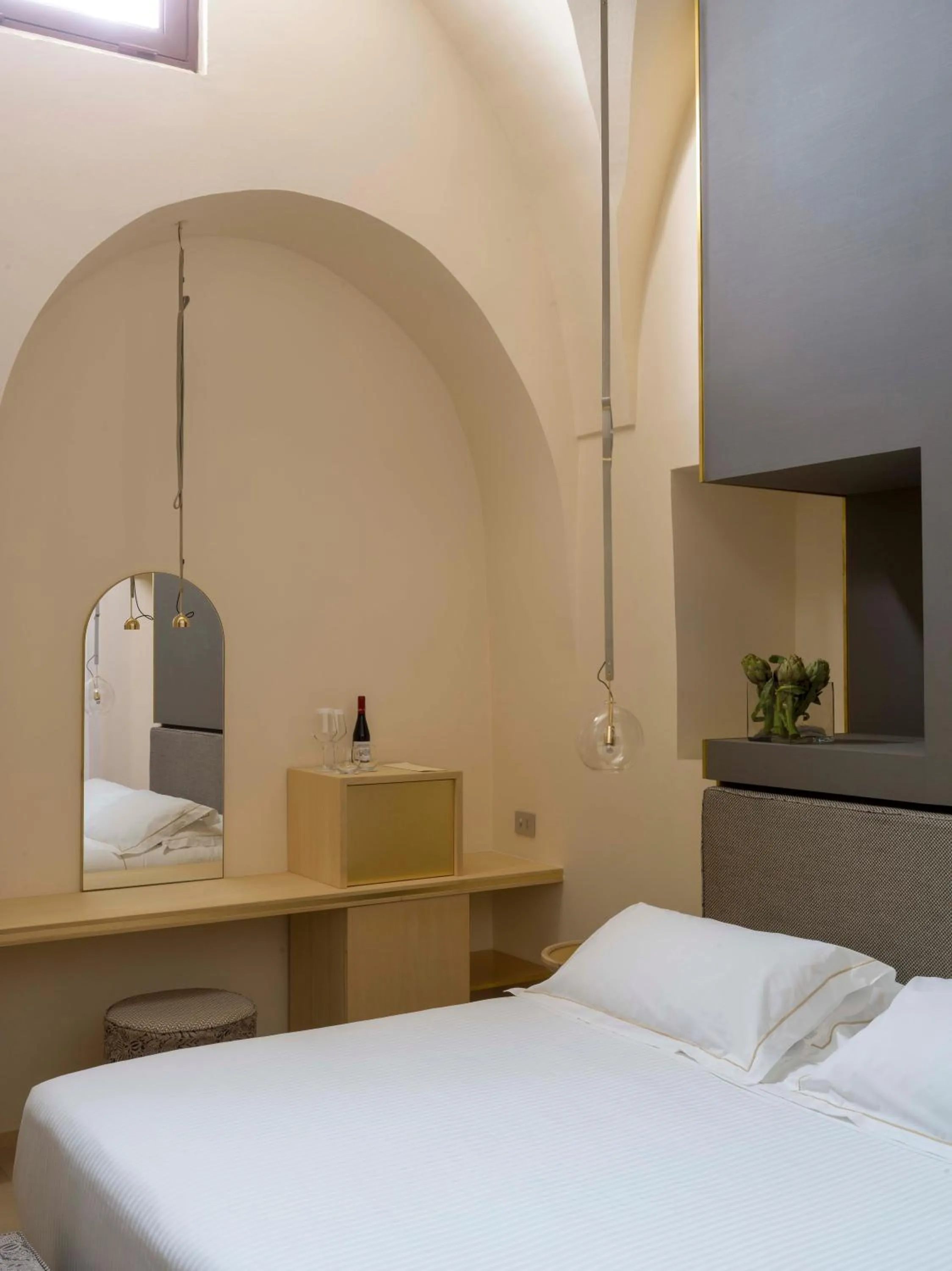 Bed in La Sommità Relais & Chateaux