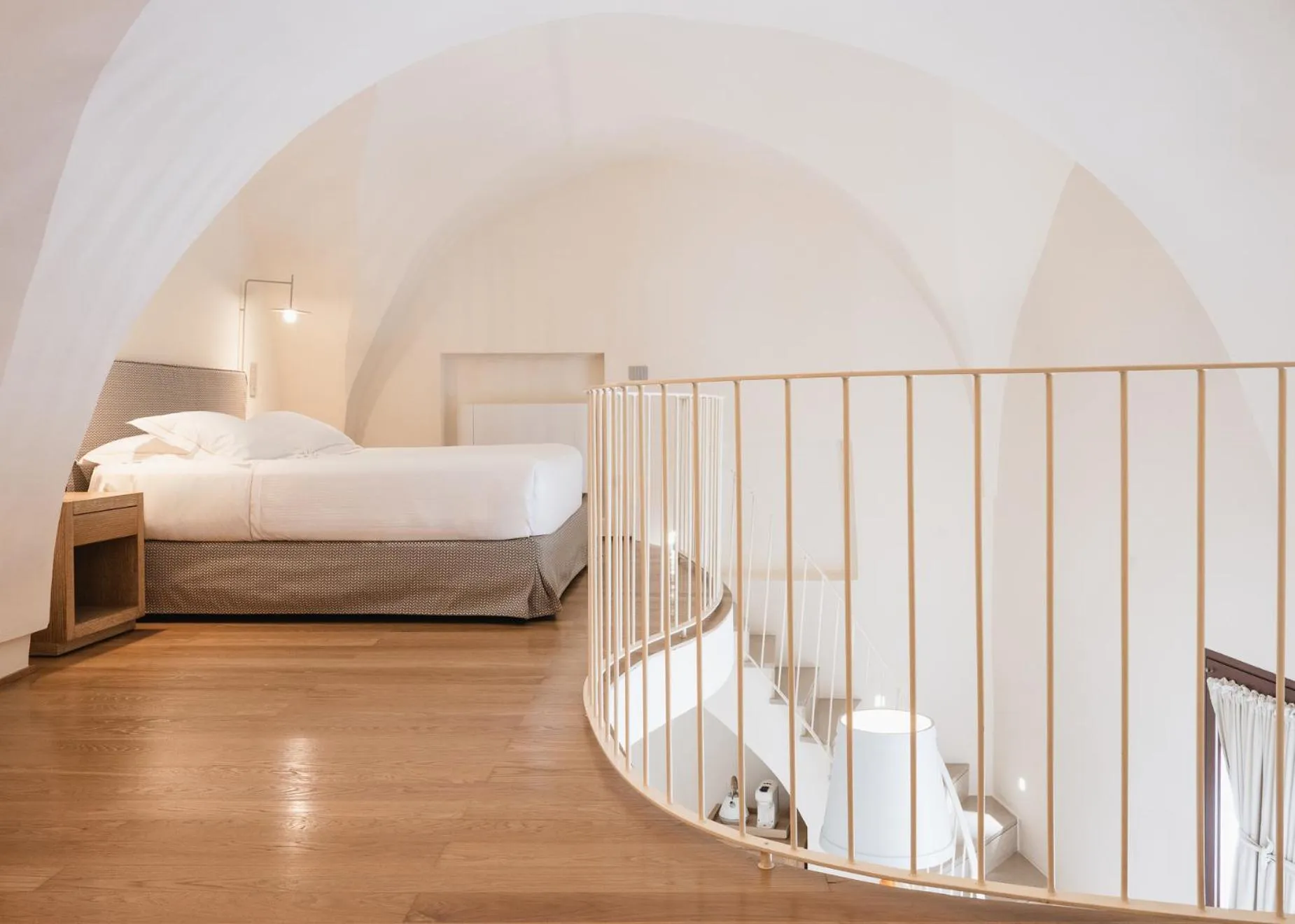 Bedroom, Bed in La Sommità Relais & Chateaux