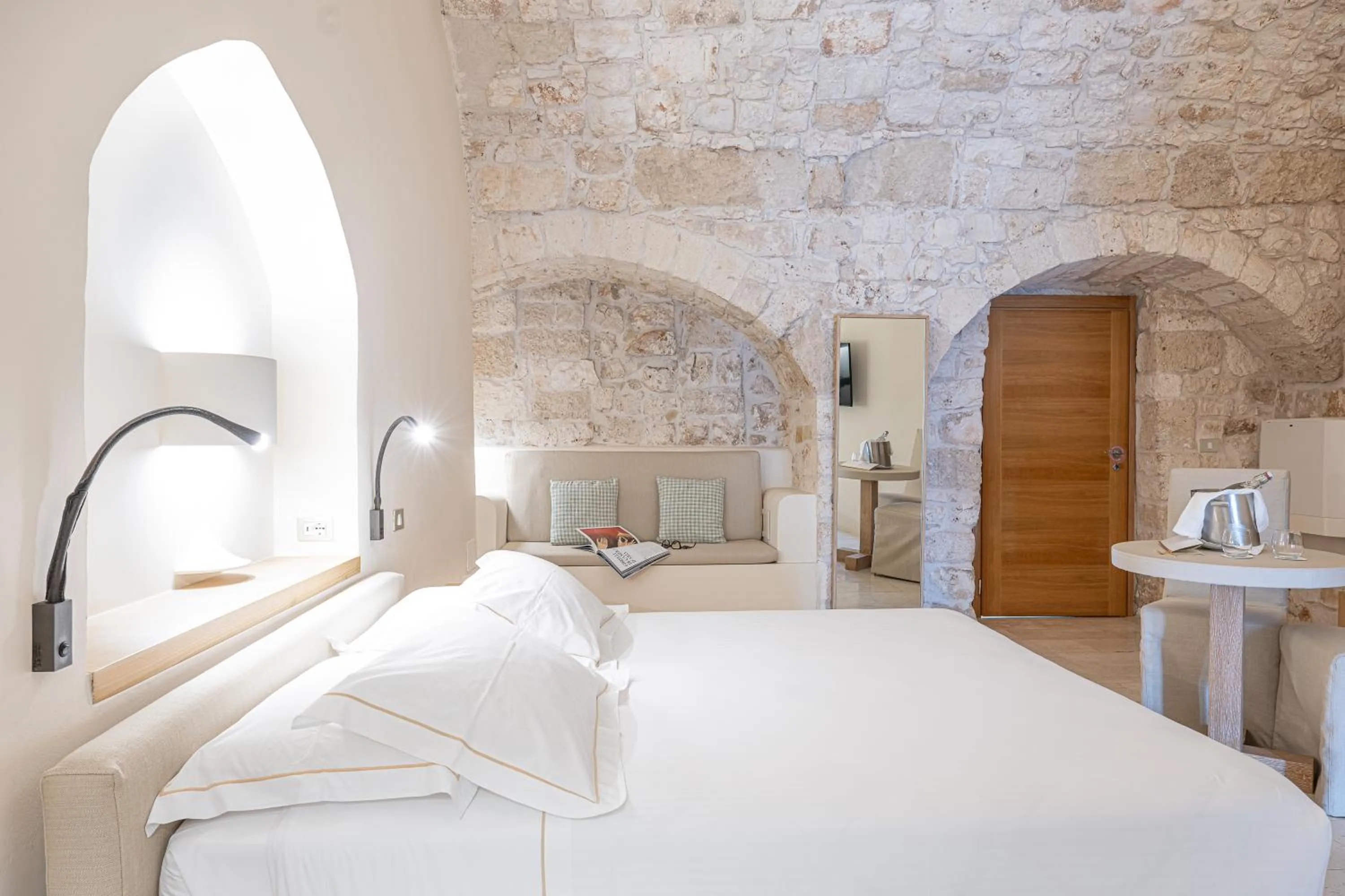 Bed in La Sommità Relais & Chateaux