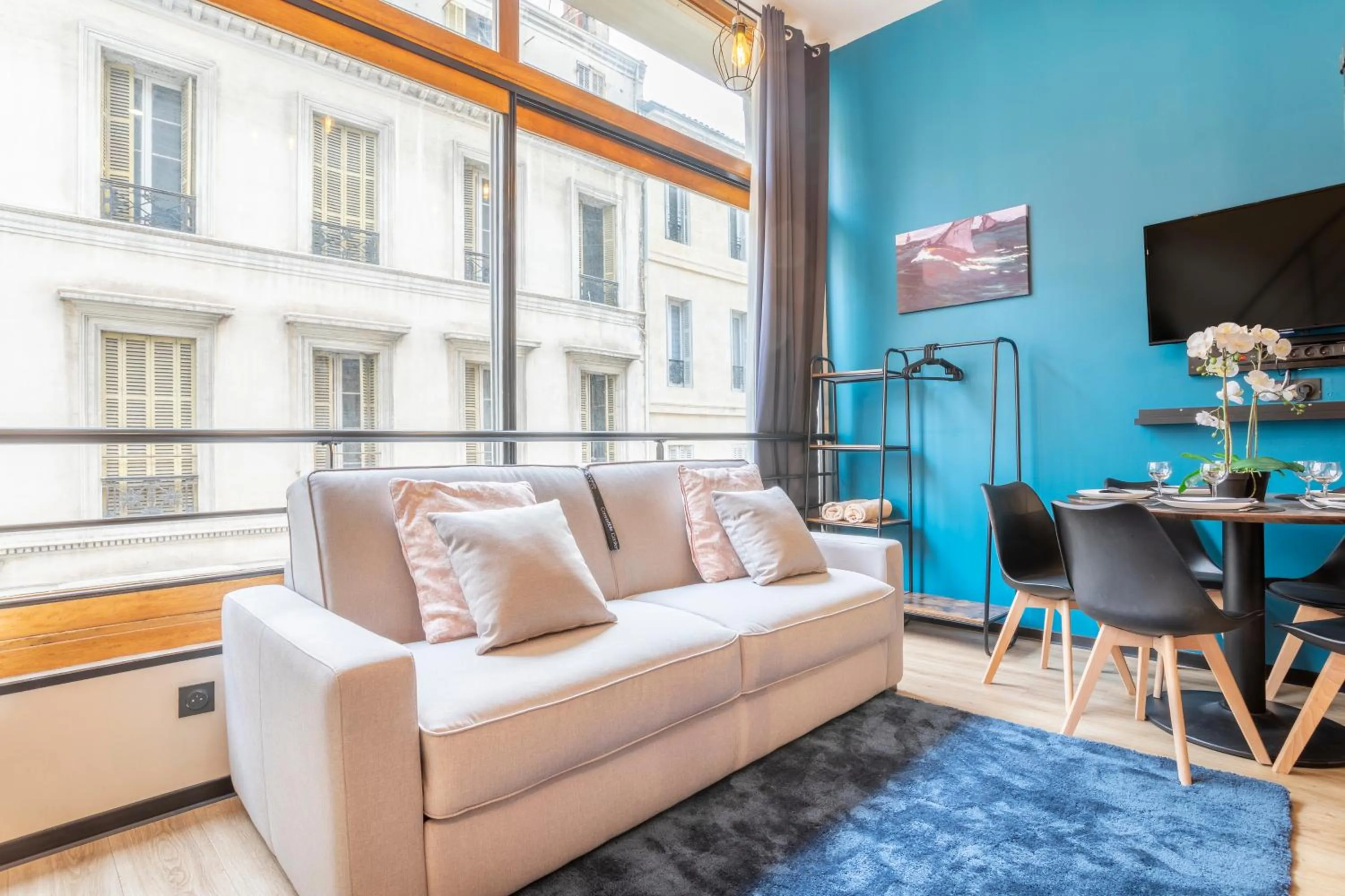 Communal lounge/ TV room in ADIRA Résid'Marseille Vieux-port 2 étoiles