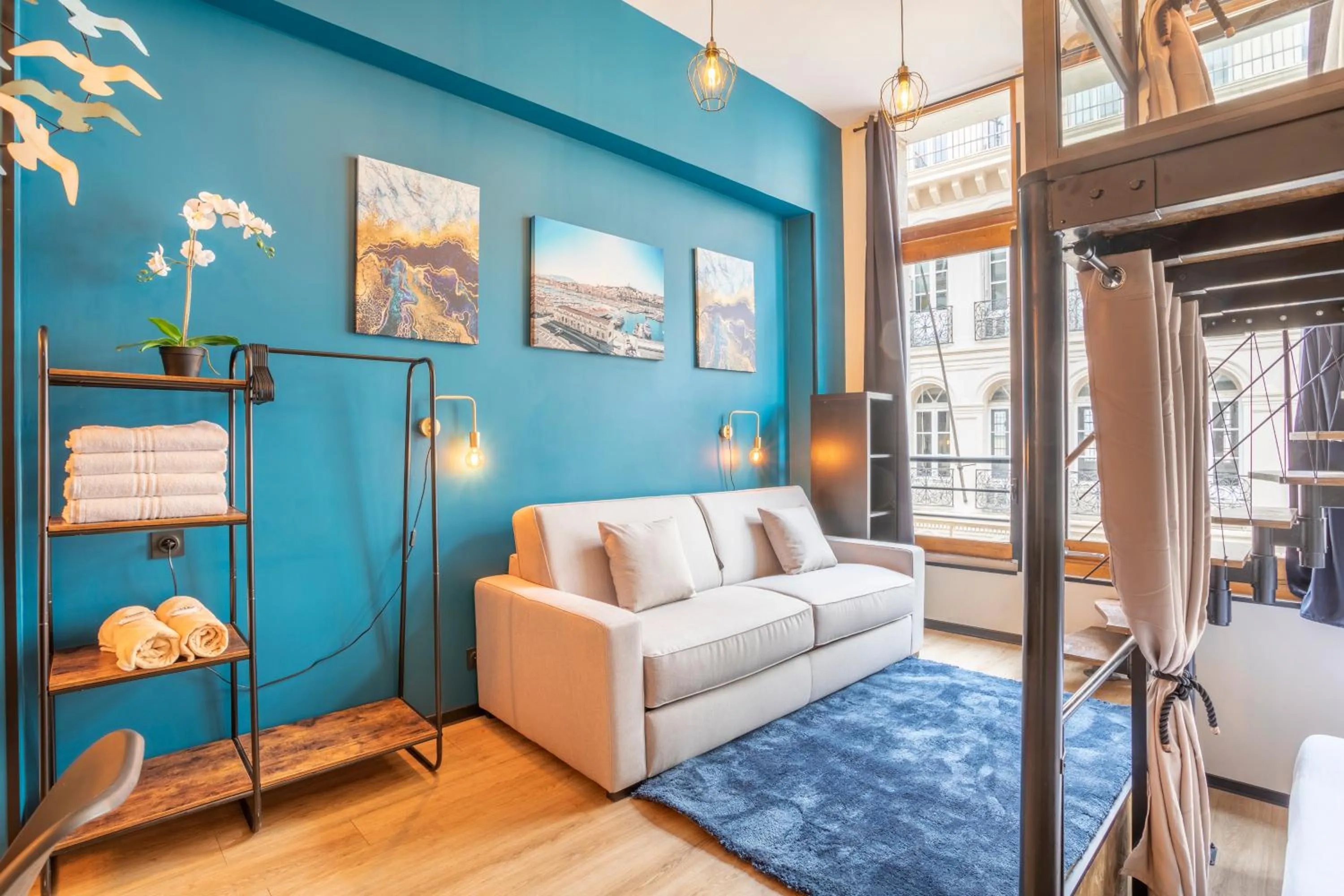 Living room in ADIRA Résid'Marseille Vieux-port 2 étoiles