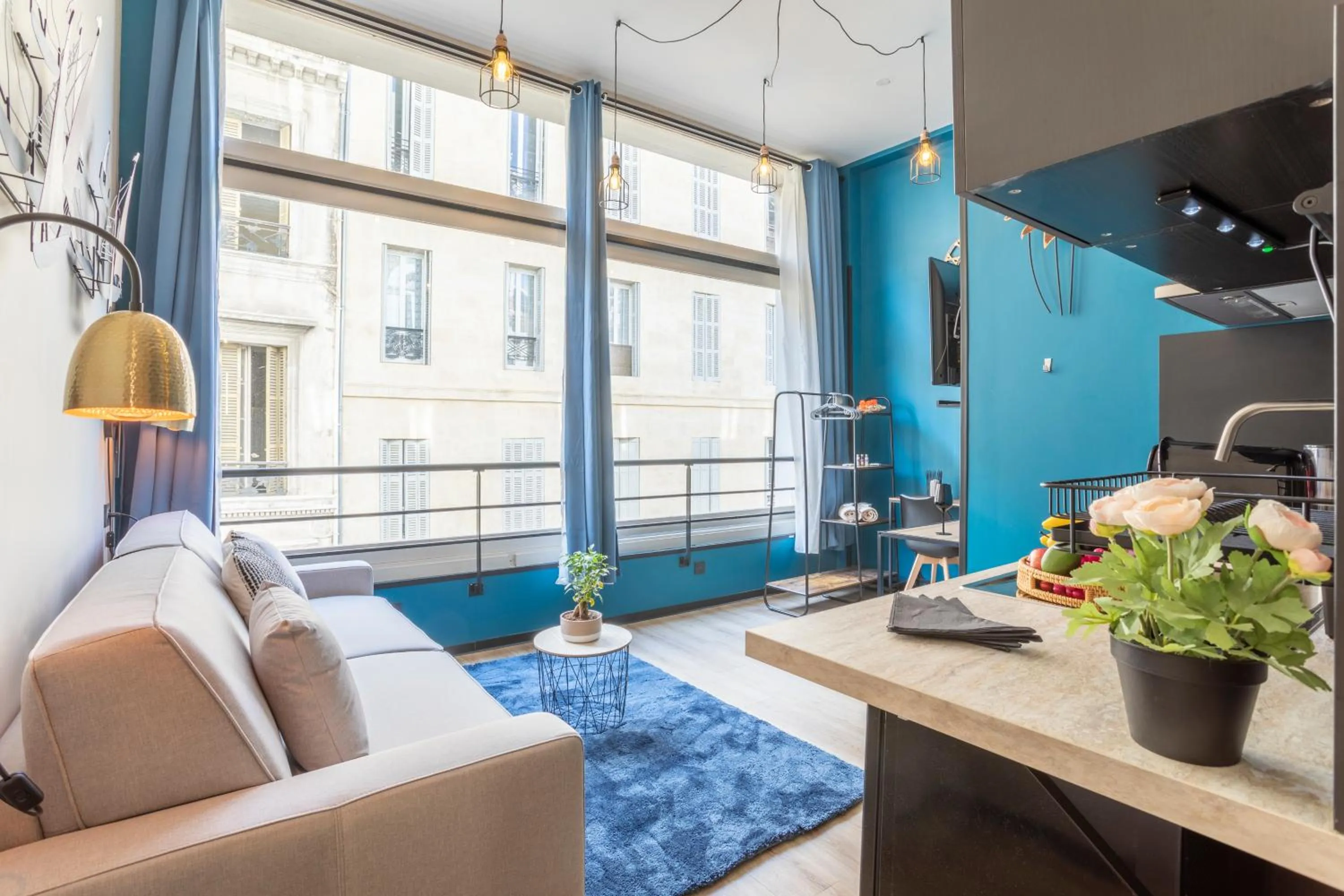 Kitchen or kitchenette in ADIRA Résid'Marseille Vieux-port 2 étoiles