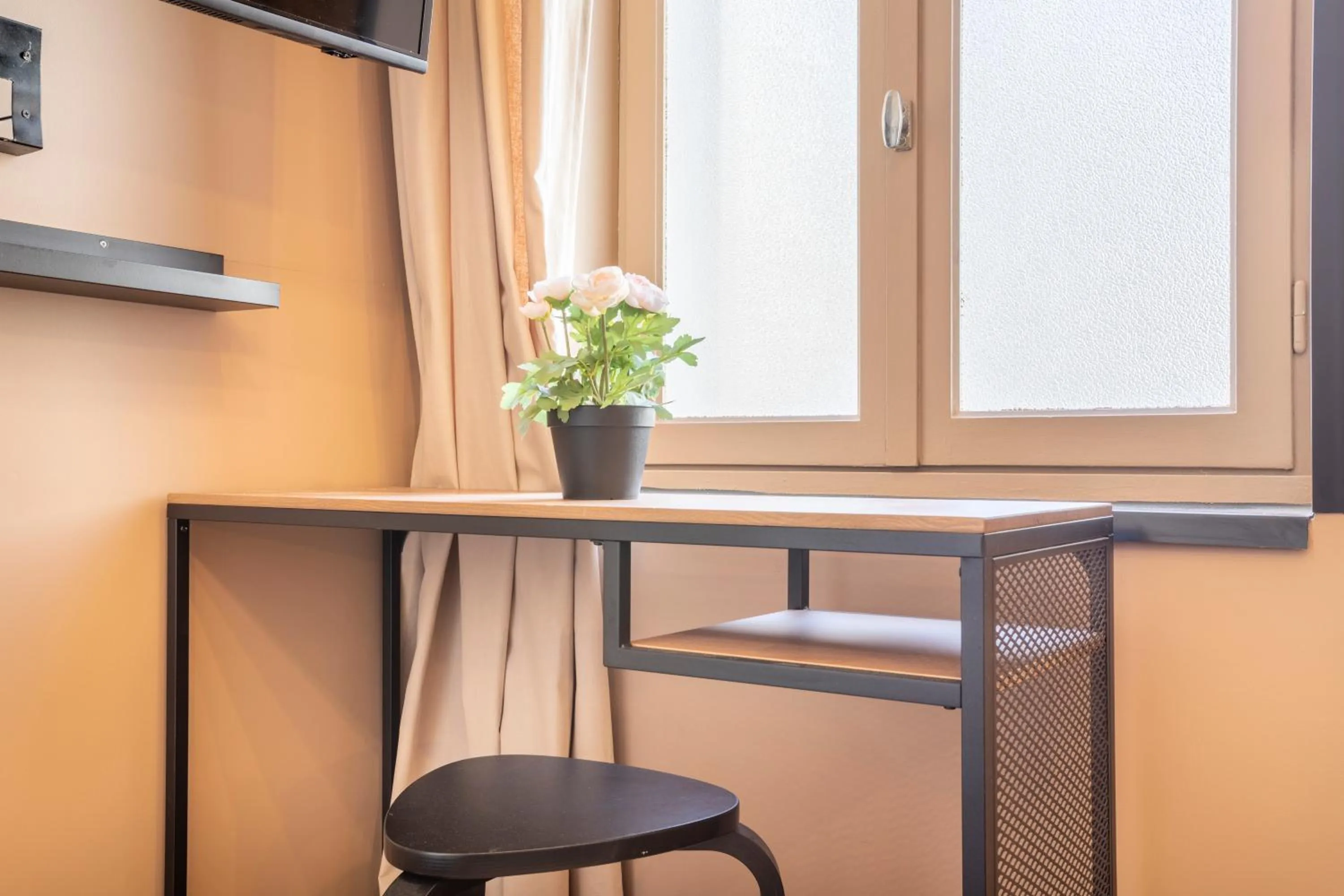 Dining area in ADIRA Résid'Marseille Vieux-port 2 étoiles