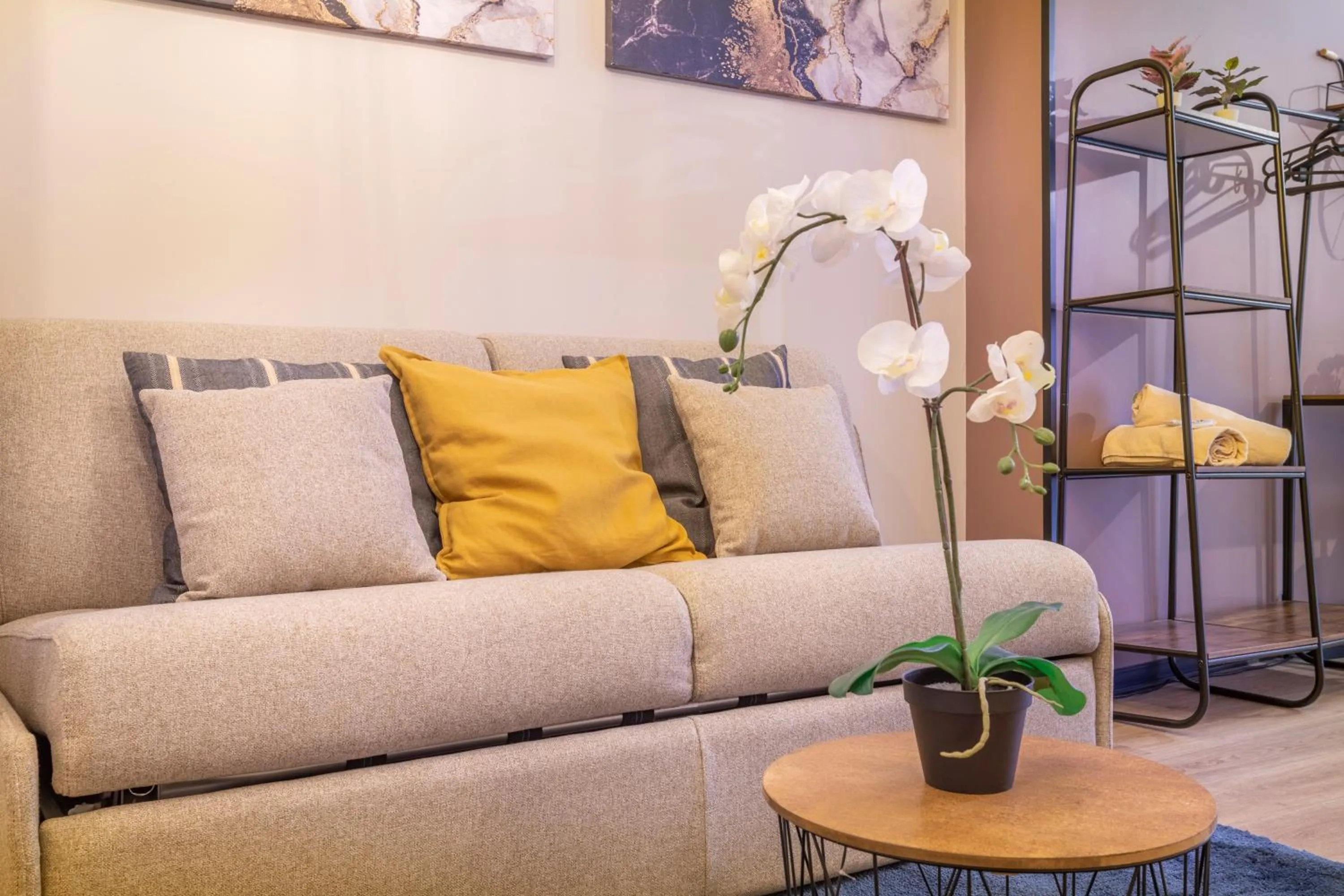 Living room in ADIRA Résid'Marseille Vieux-port 2 étoiles