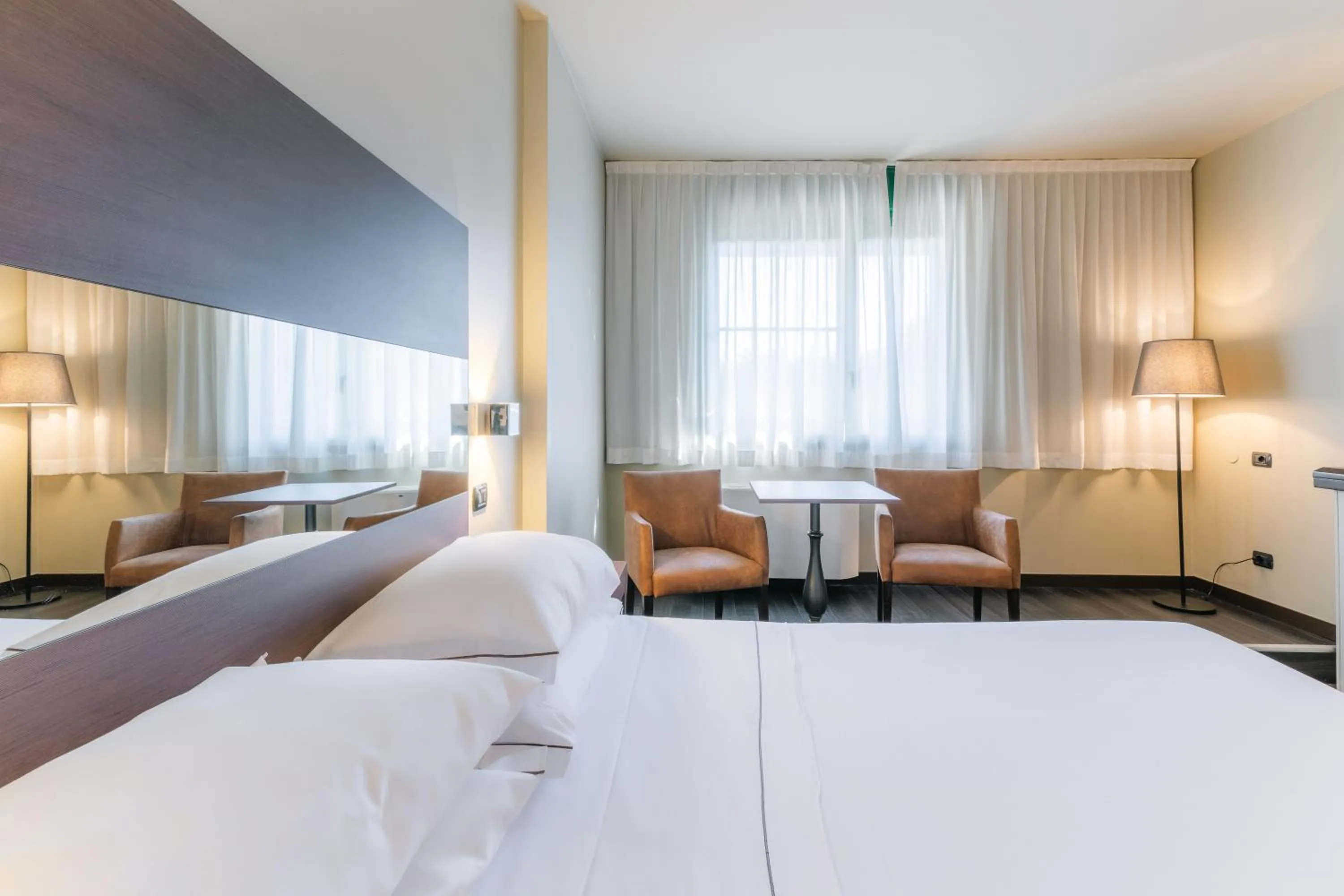 Bedroom, Bed in Smart Hotel King, by R Collection Hotels