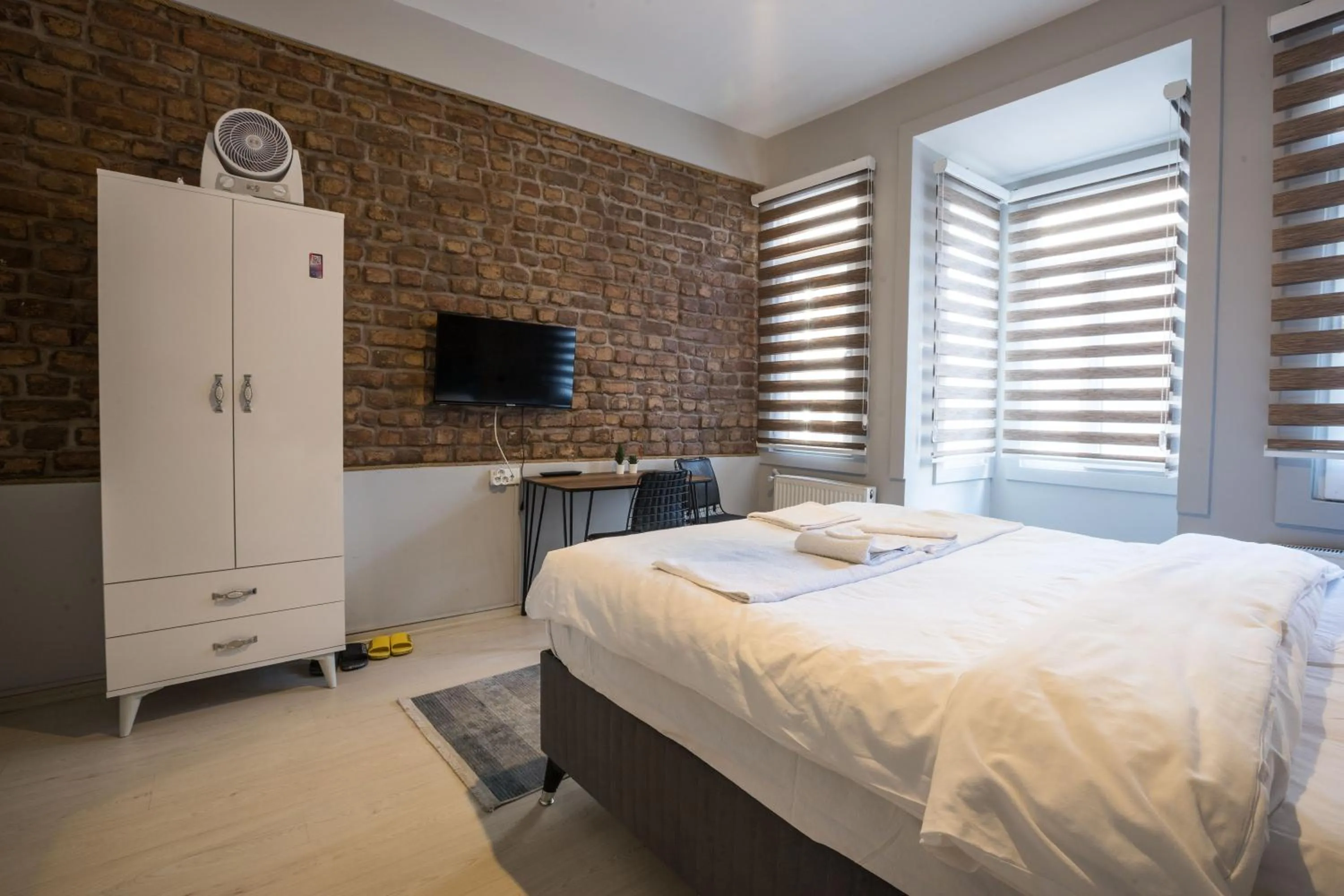 Bed in Zelya Istanbul Flats