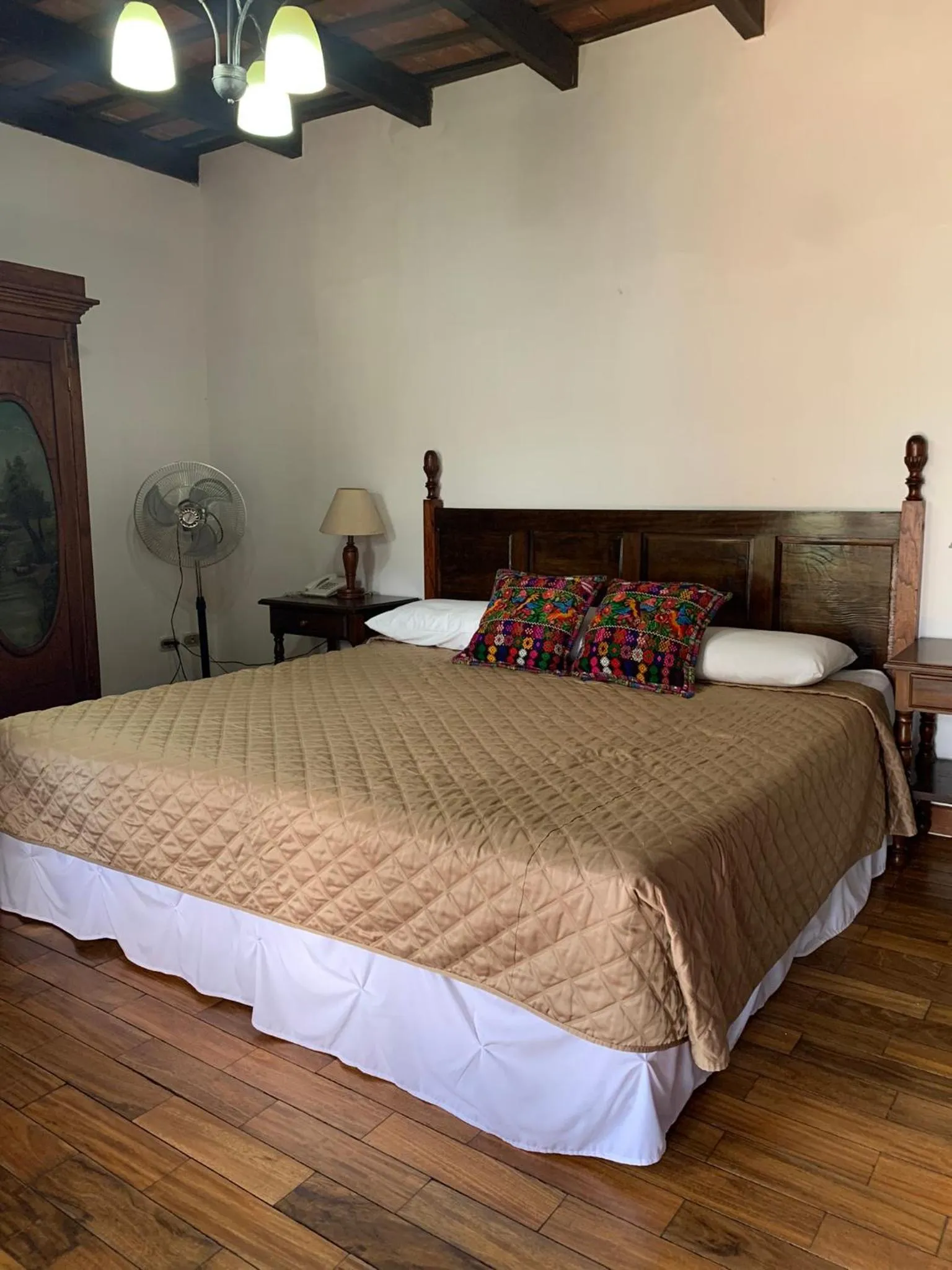 Bed in Villa de Antaño