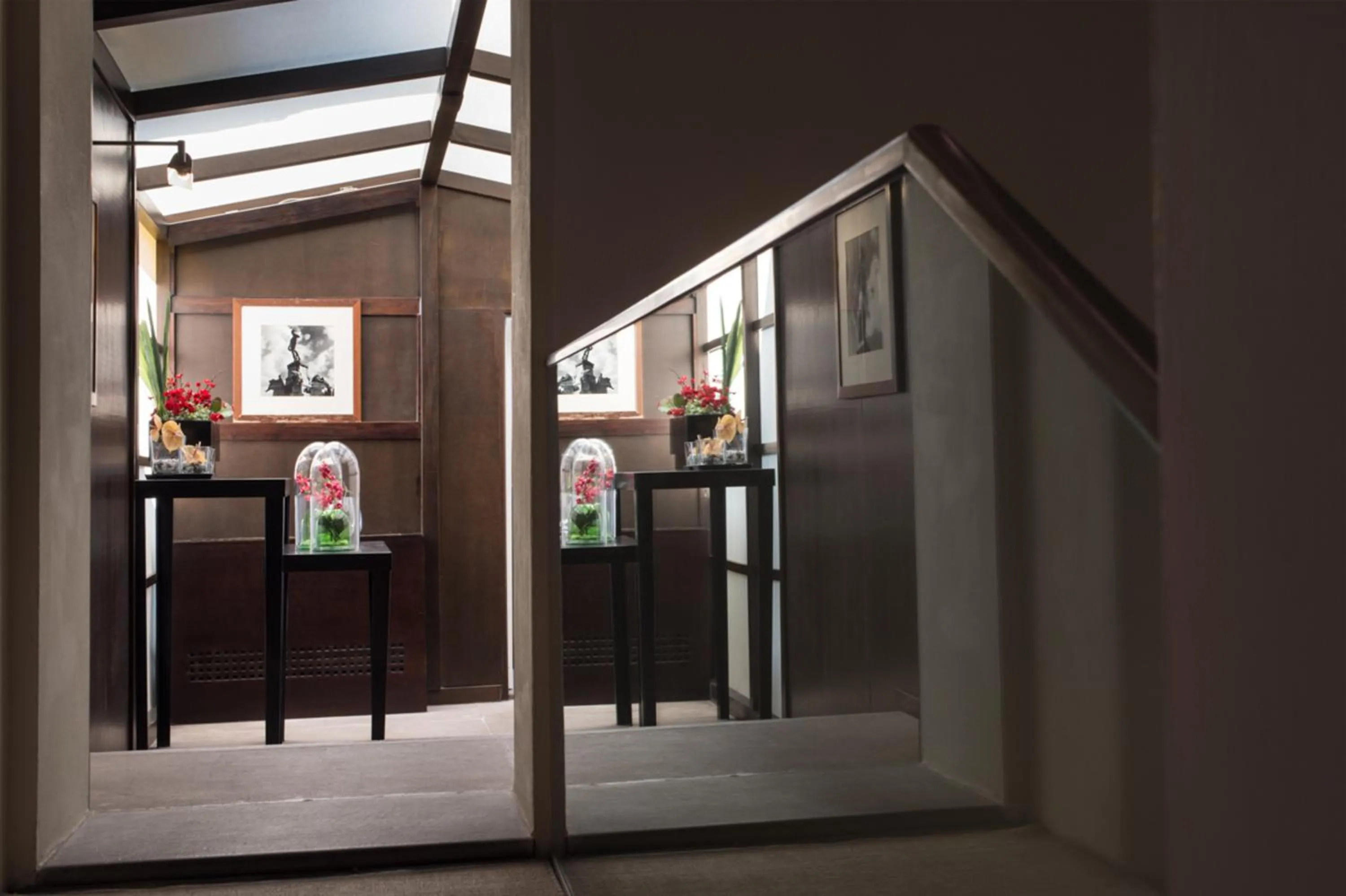 Decorative detail in Gallery Hotel Art - Lungarno Collection