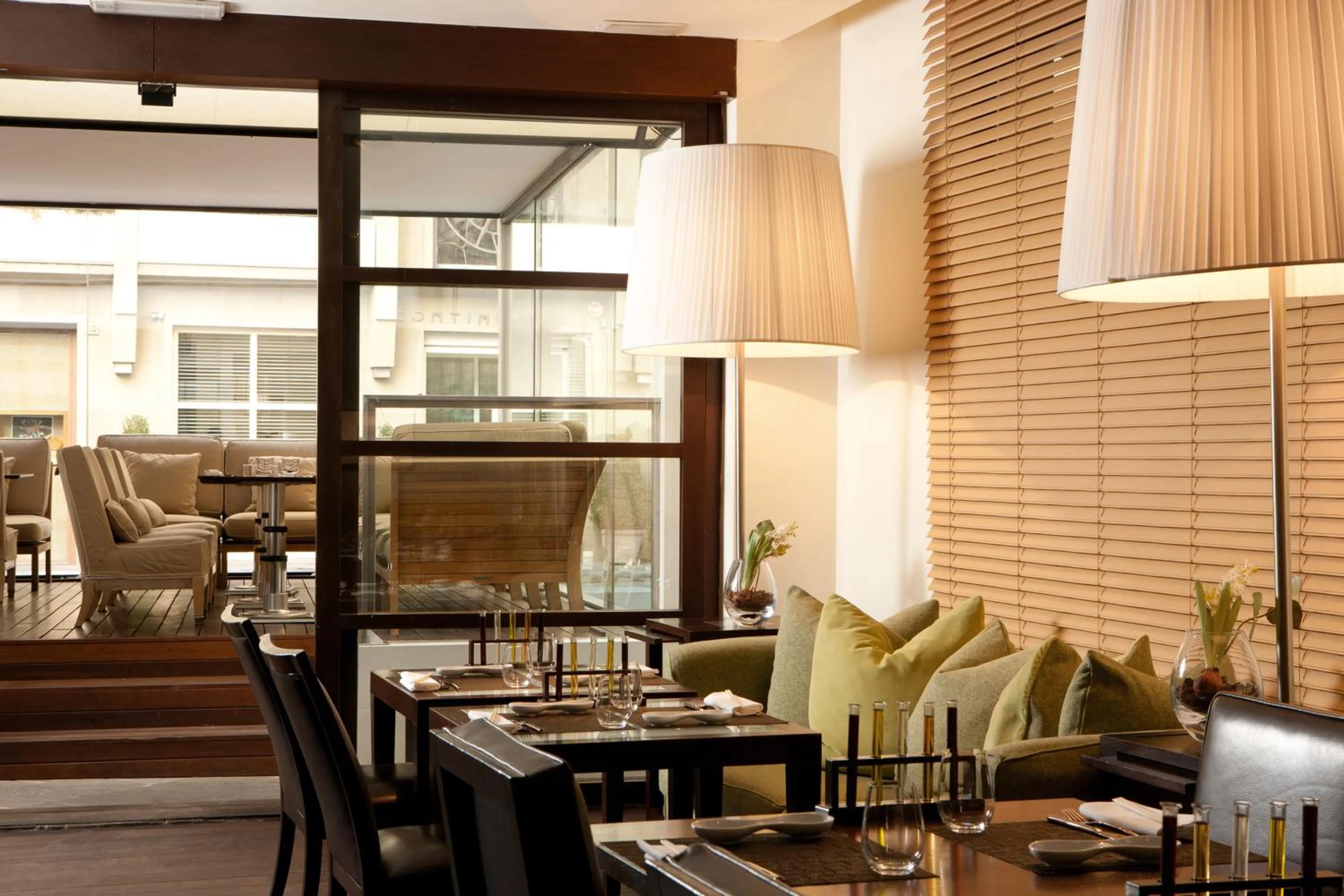 Restaurant/places to eat in Gallery Hotel Art - Lungarno Collection