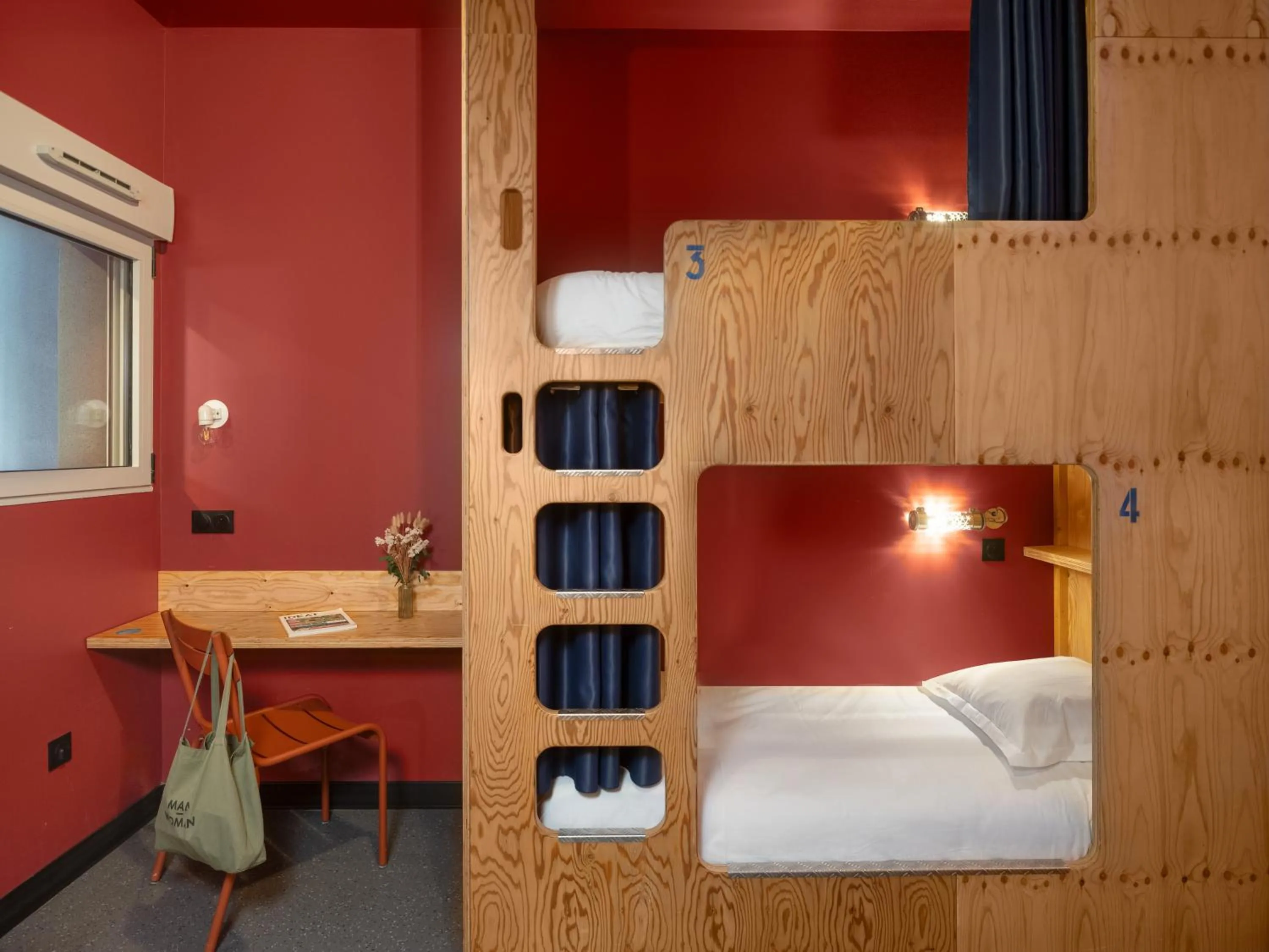 Bed in Eklo Hotels Paris Roissy CDG Airport