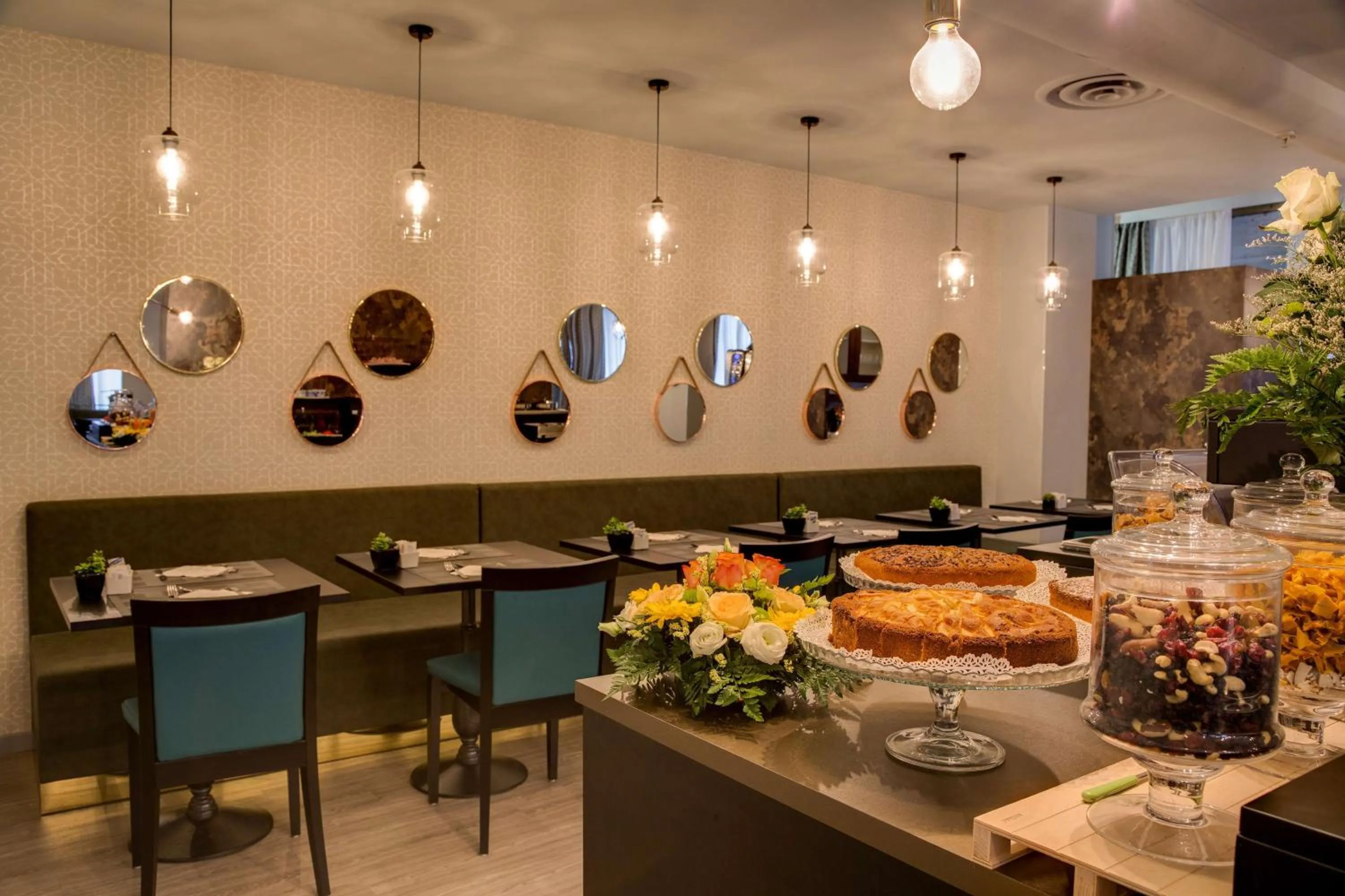 Restaurant/places to eat in Best Western Plus CHC Florence