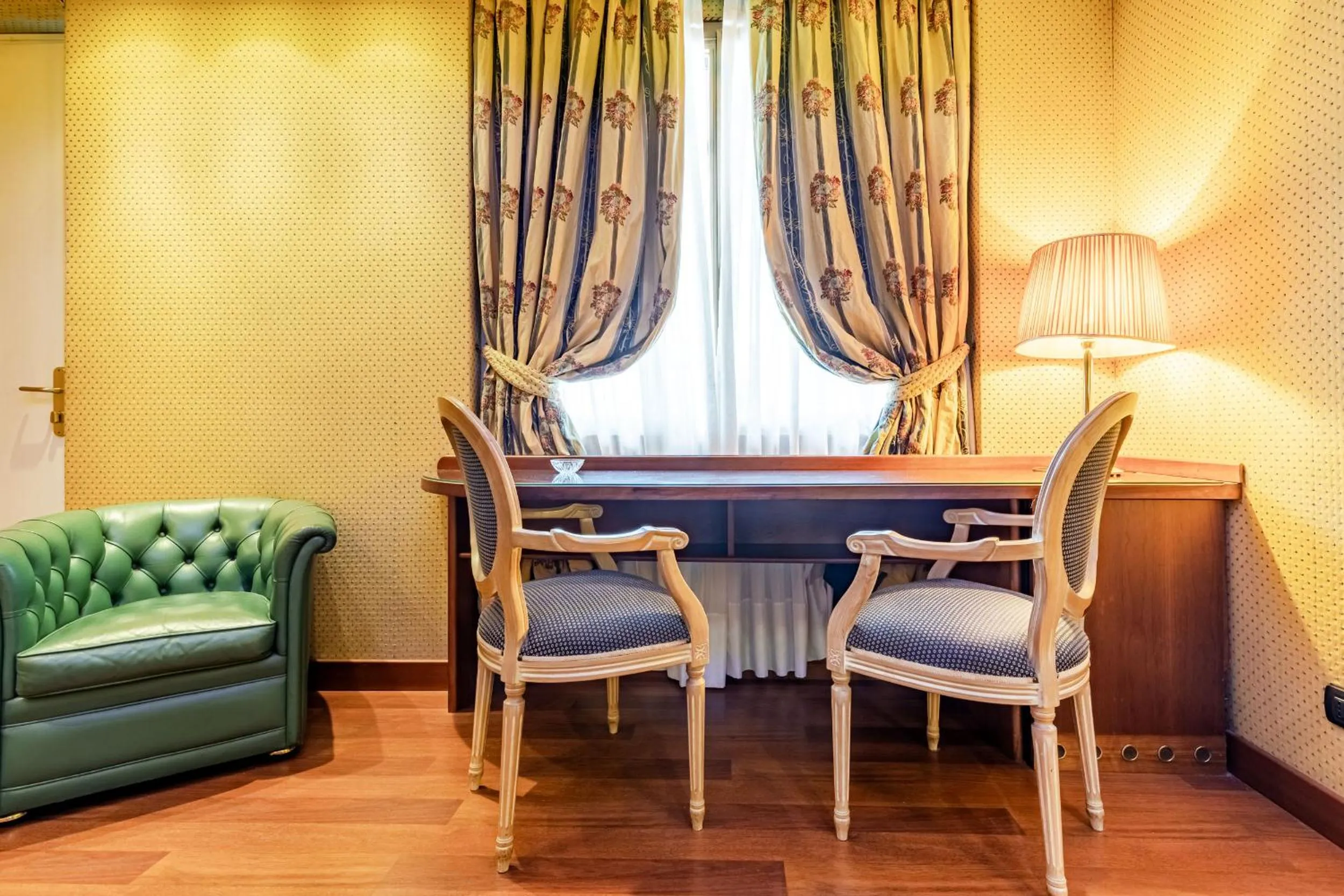 Decorative detail in Hotel Motel Miami