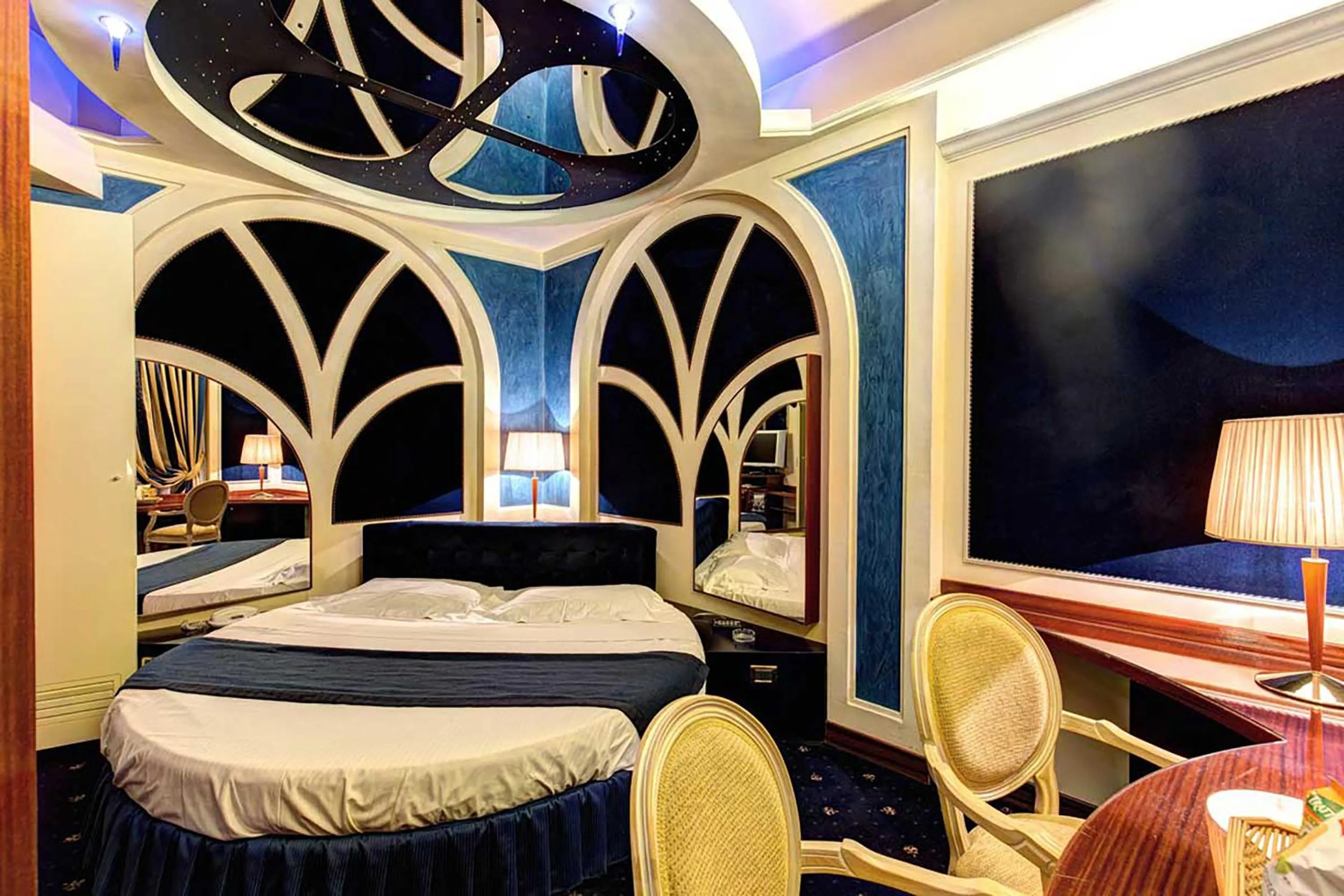 Photo of the whole room, Bed in Hotel Motel Miami