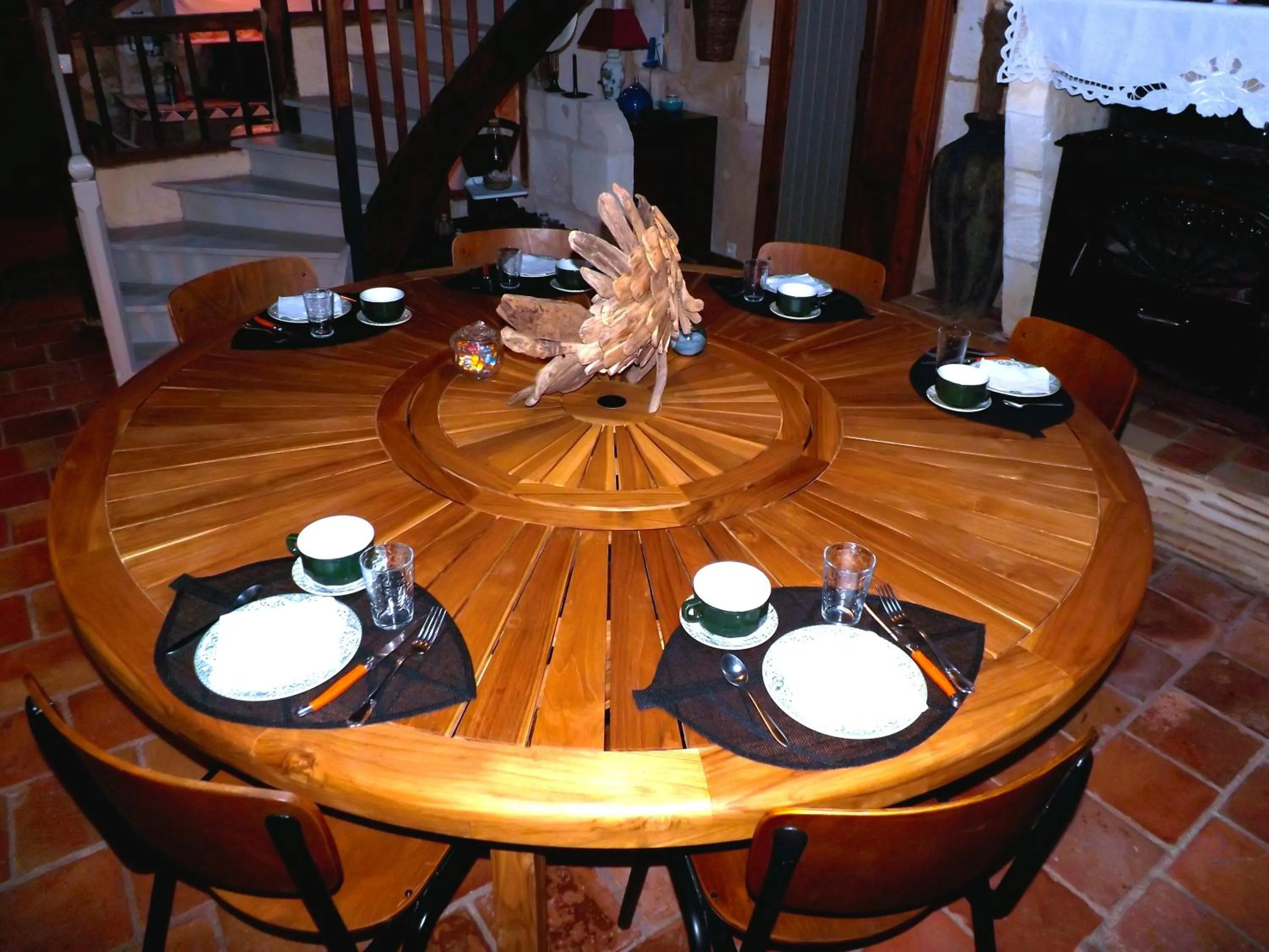 Breakfast in La Girondine