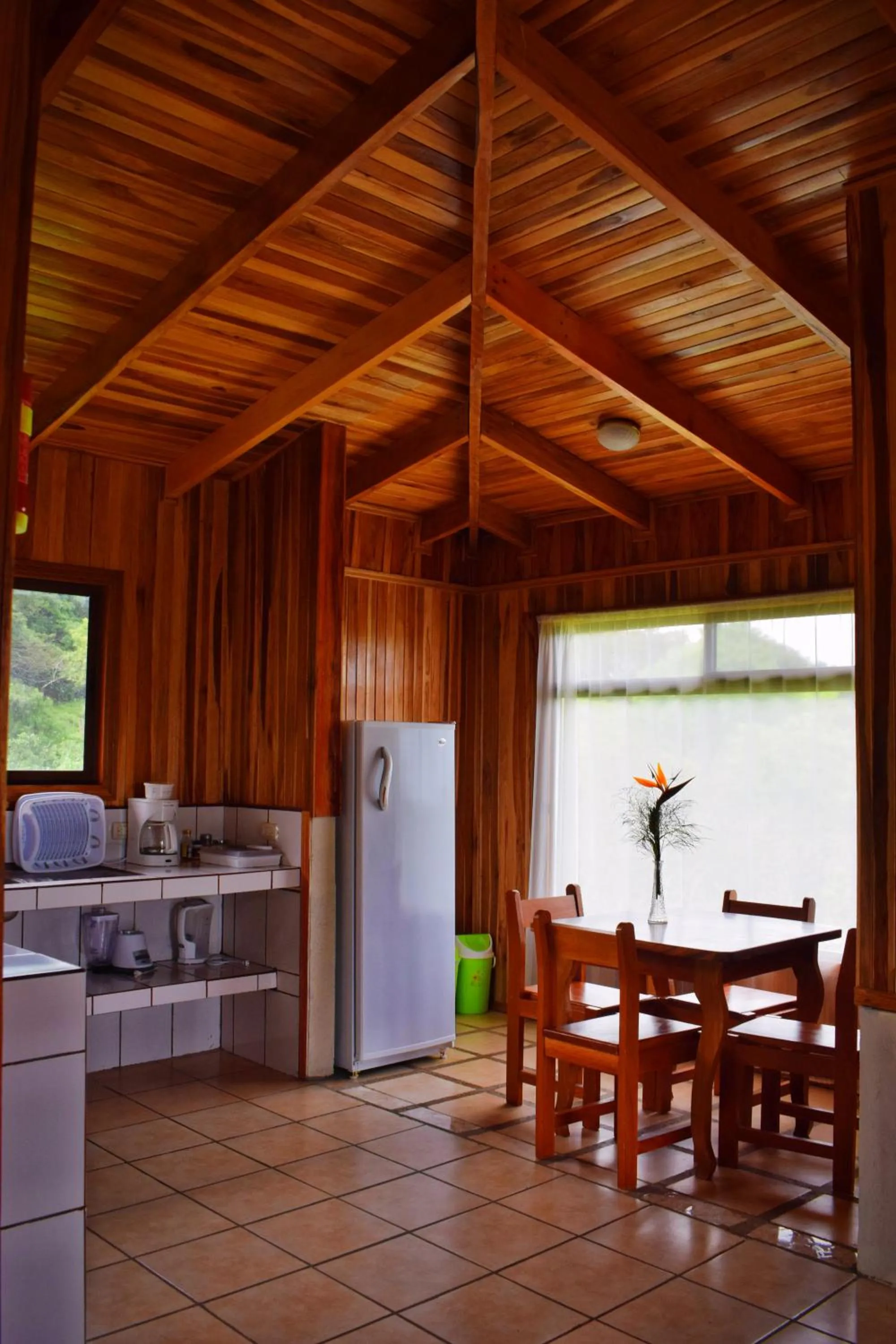 Kitchen or kitchenette in Cabañas La Pradera