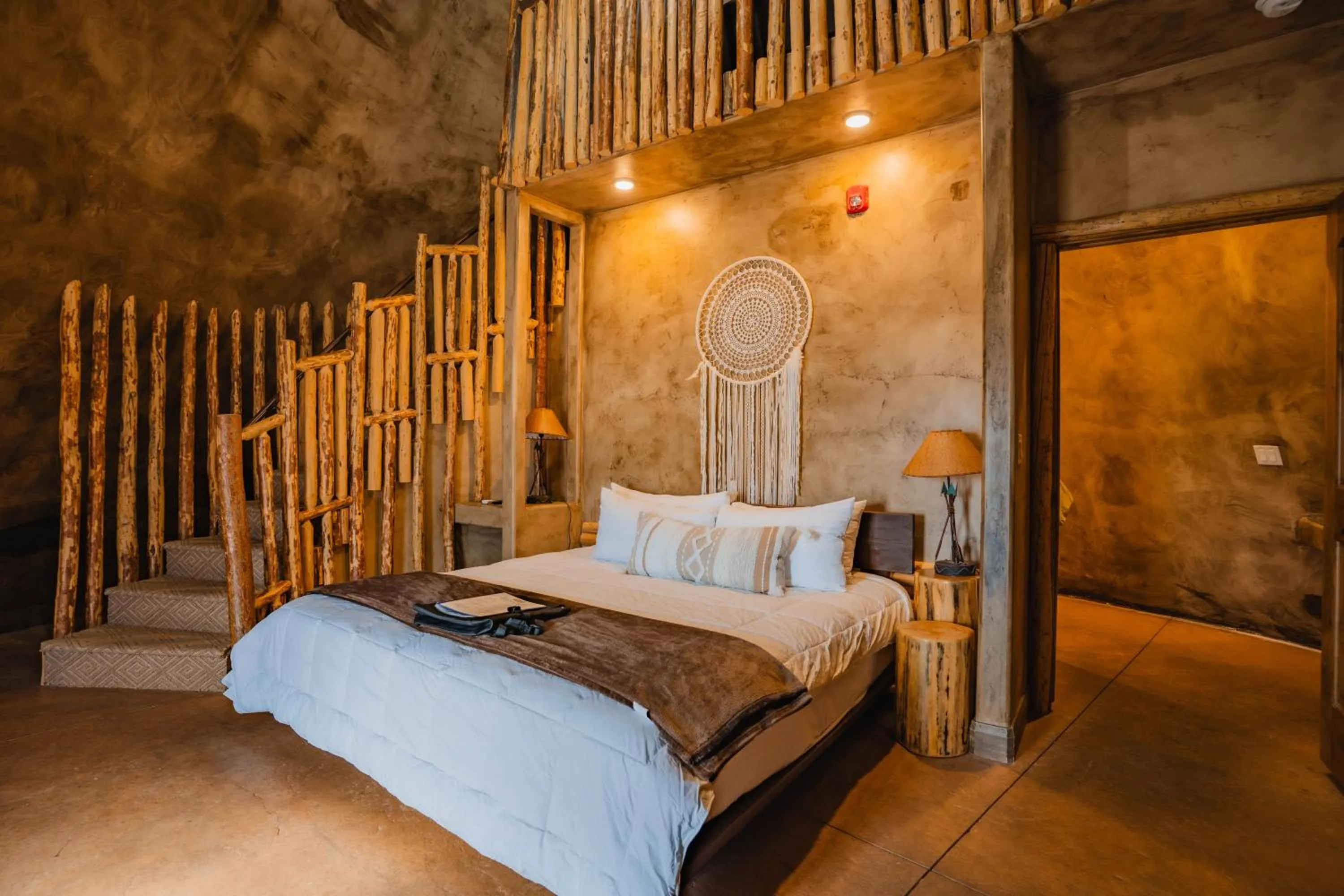 Bed in Zion White Bison Glamping & RV Resort