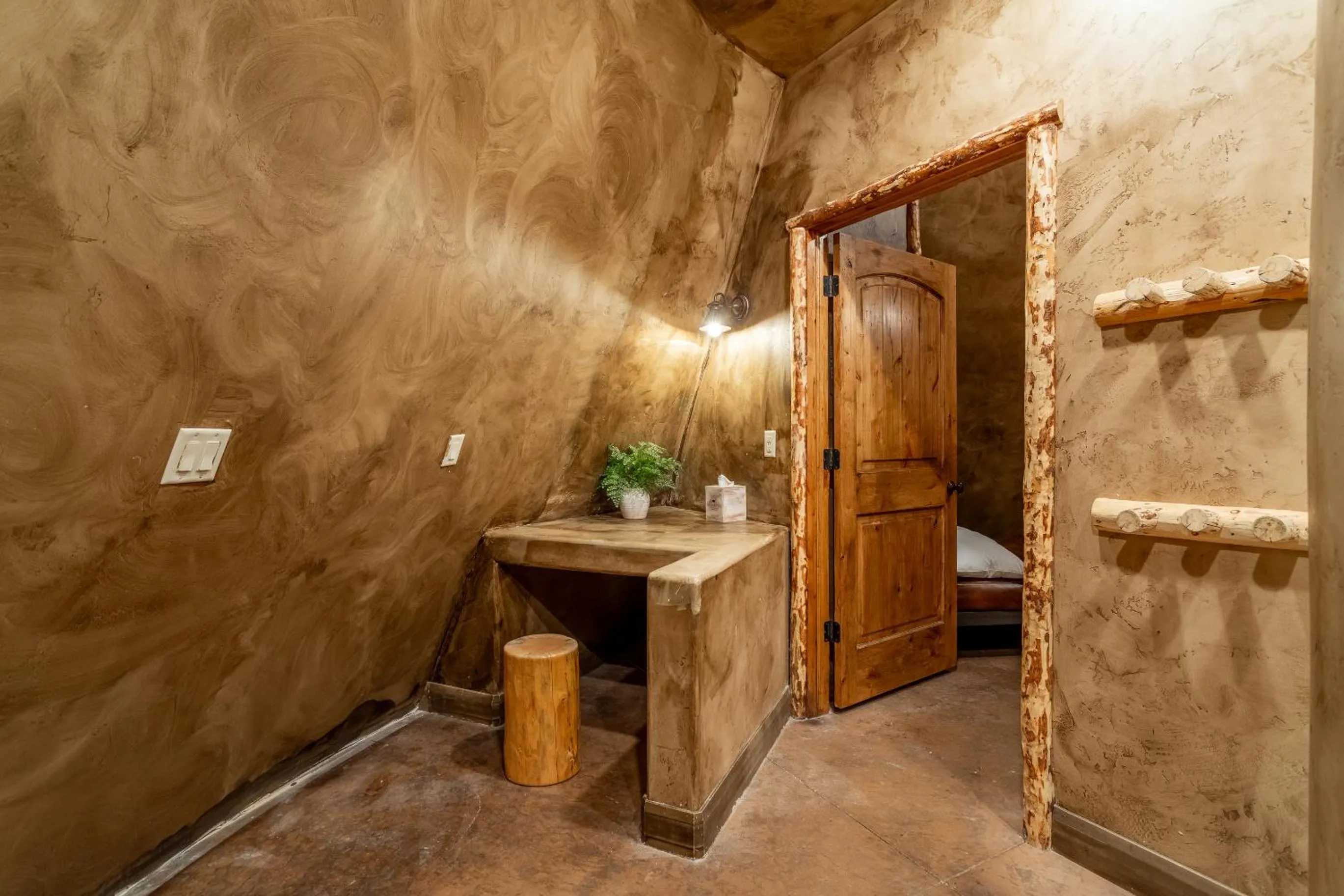 Zion White Bison Glamping & RV Resort