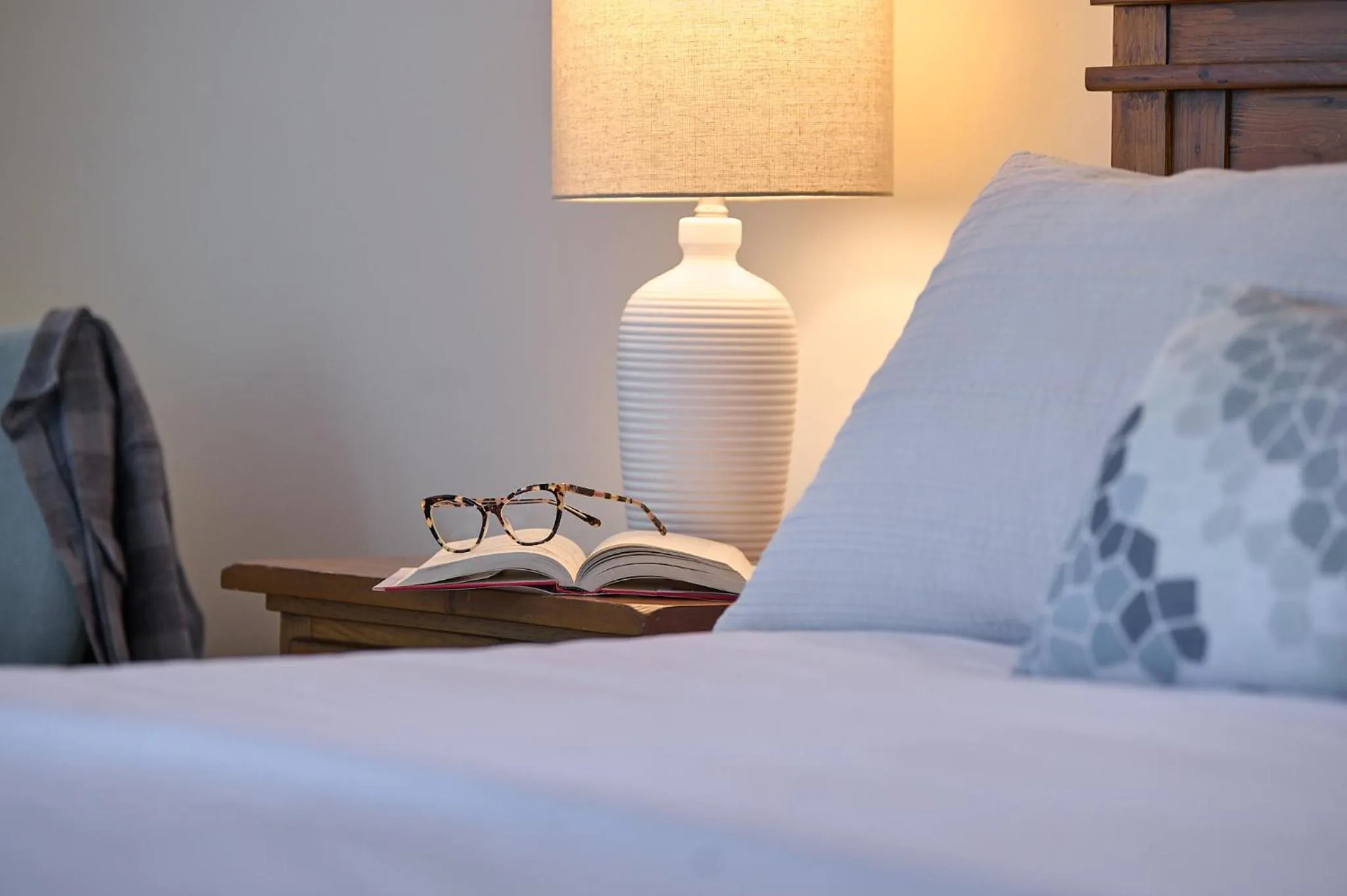 Bed in Liahona Guest House