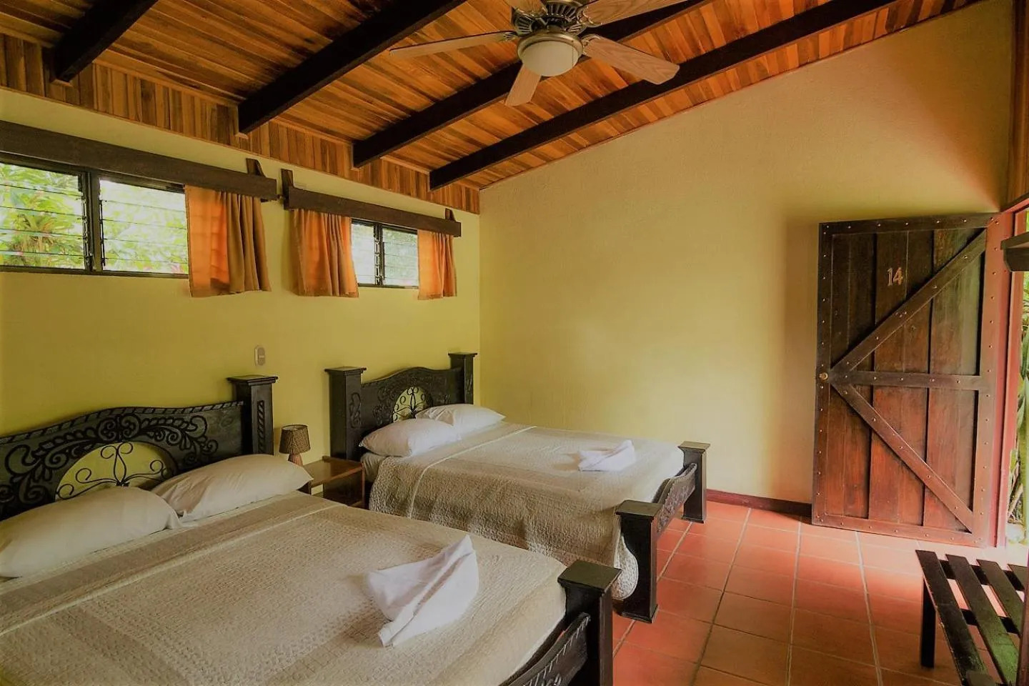 Bed in Catarata Eco Lodge