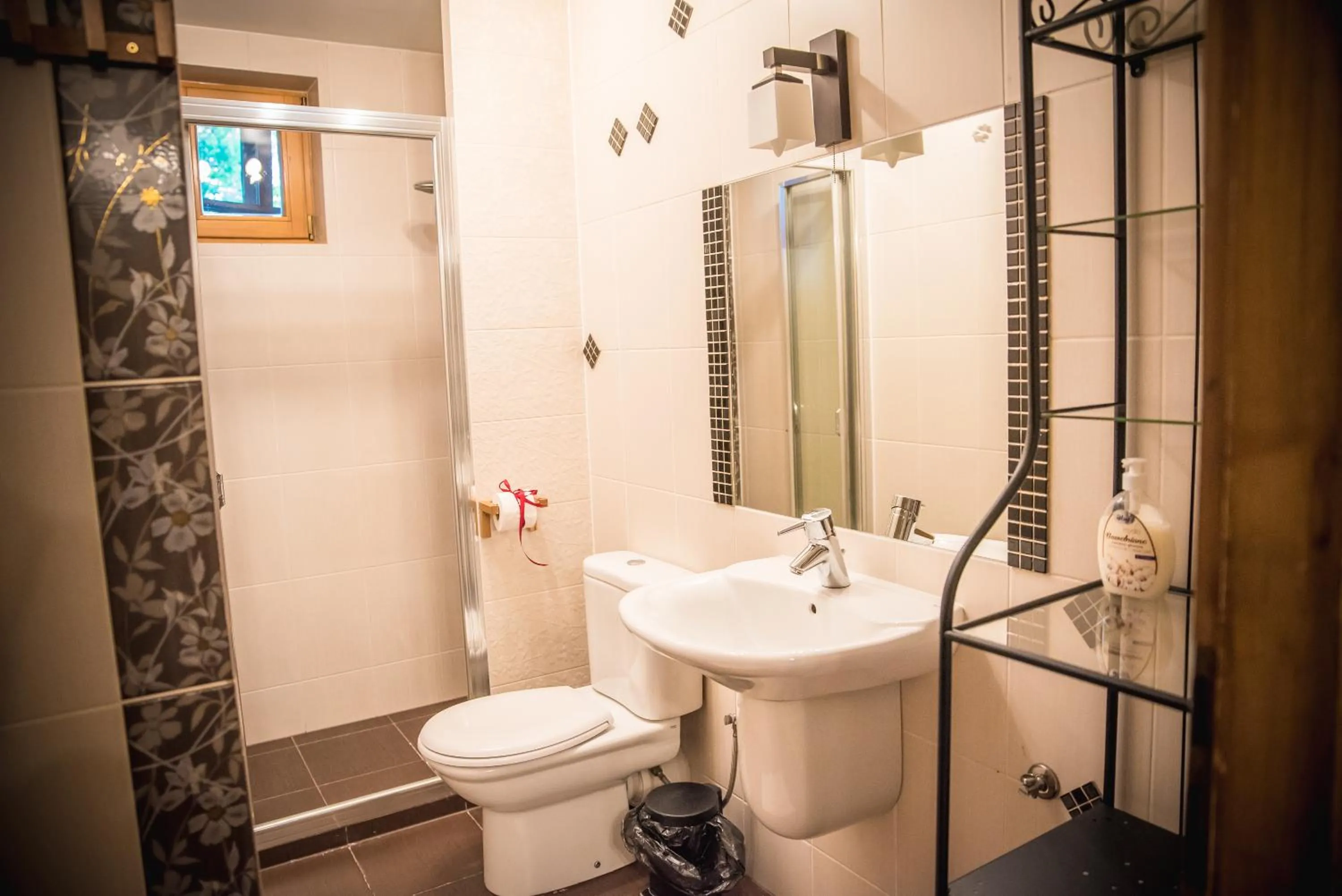 Bathroom in Rezydencja Sąsiadów Zakopanego