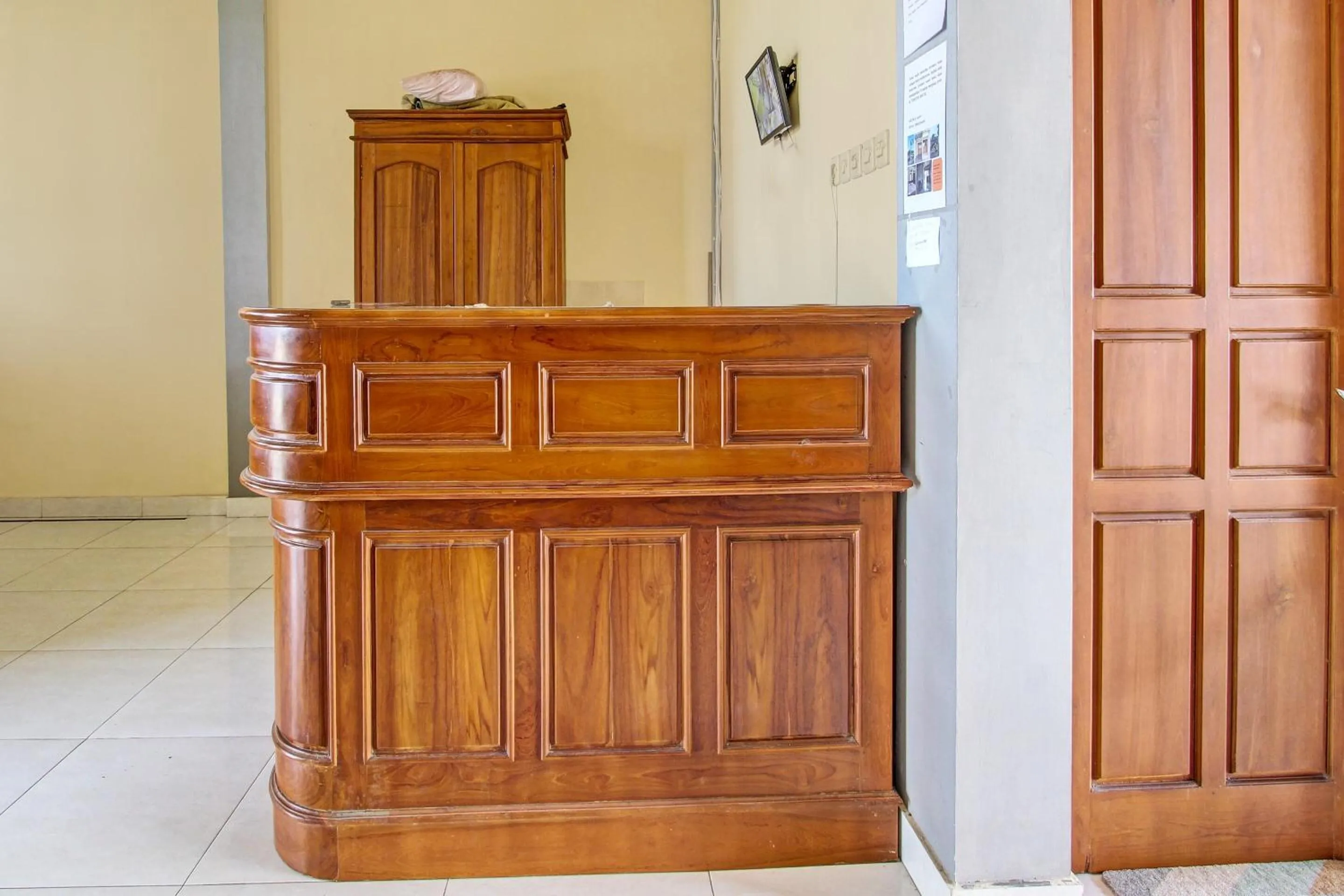 Lobby or reception in Hotel O Timoti Guest House