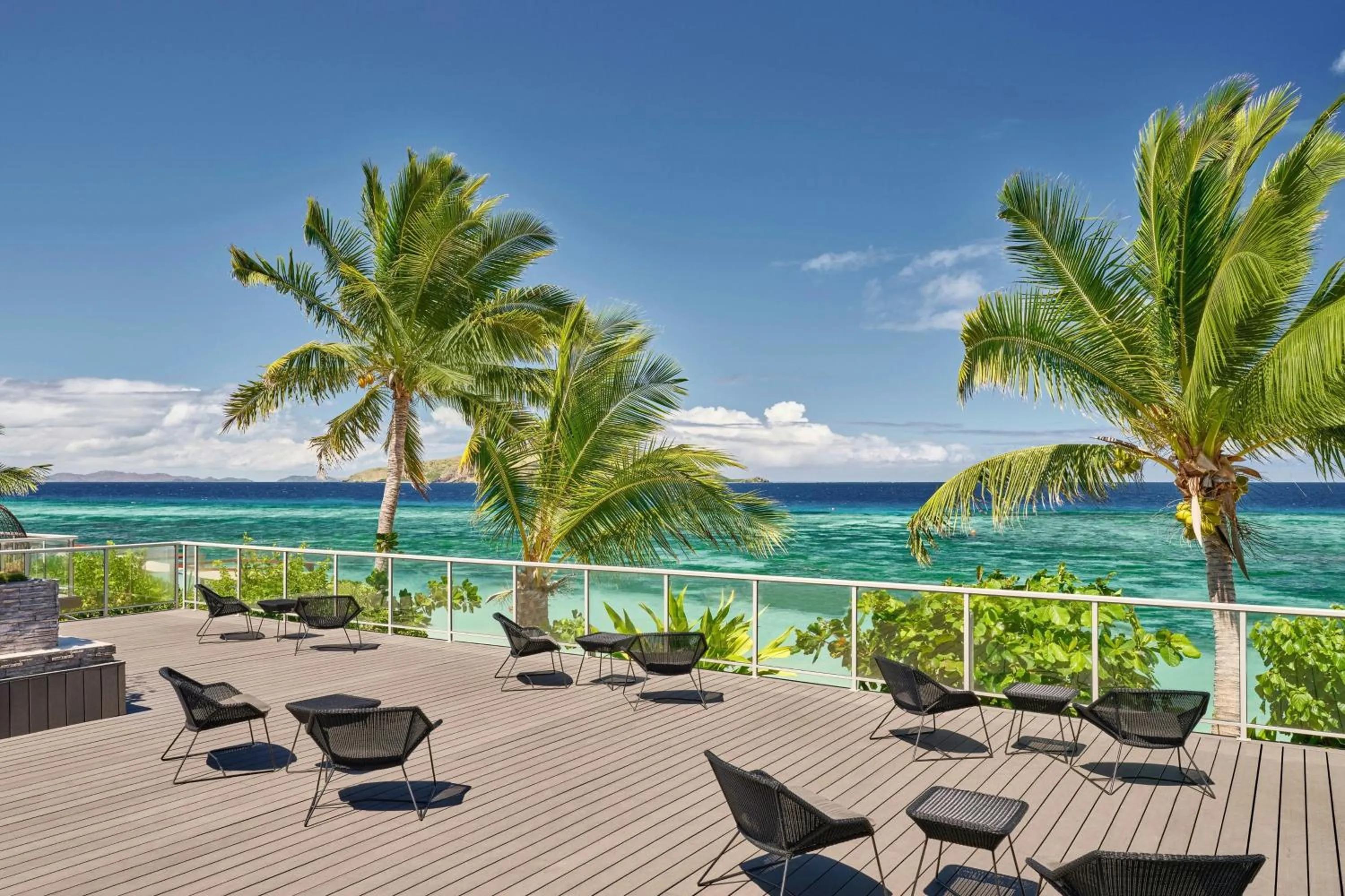 Lounge or bar in Sheraton Resort & Spa, Tokoriki Island, Fiji