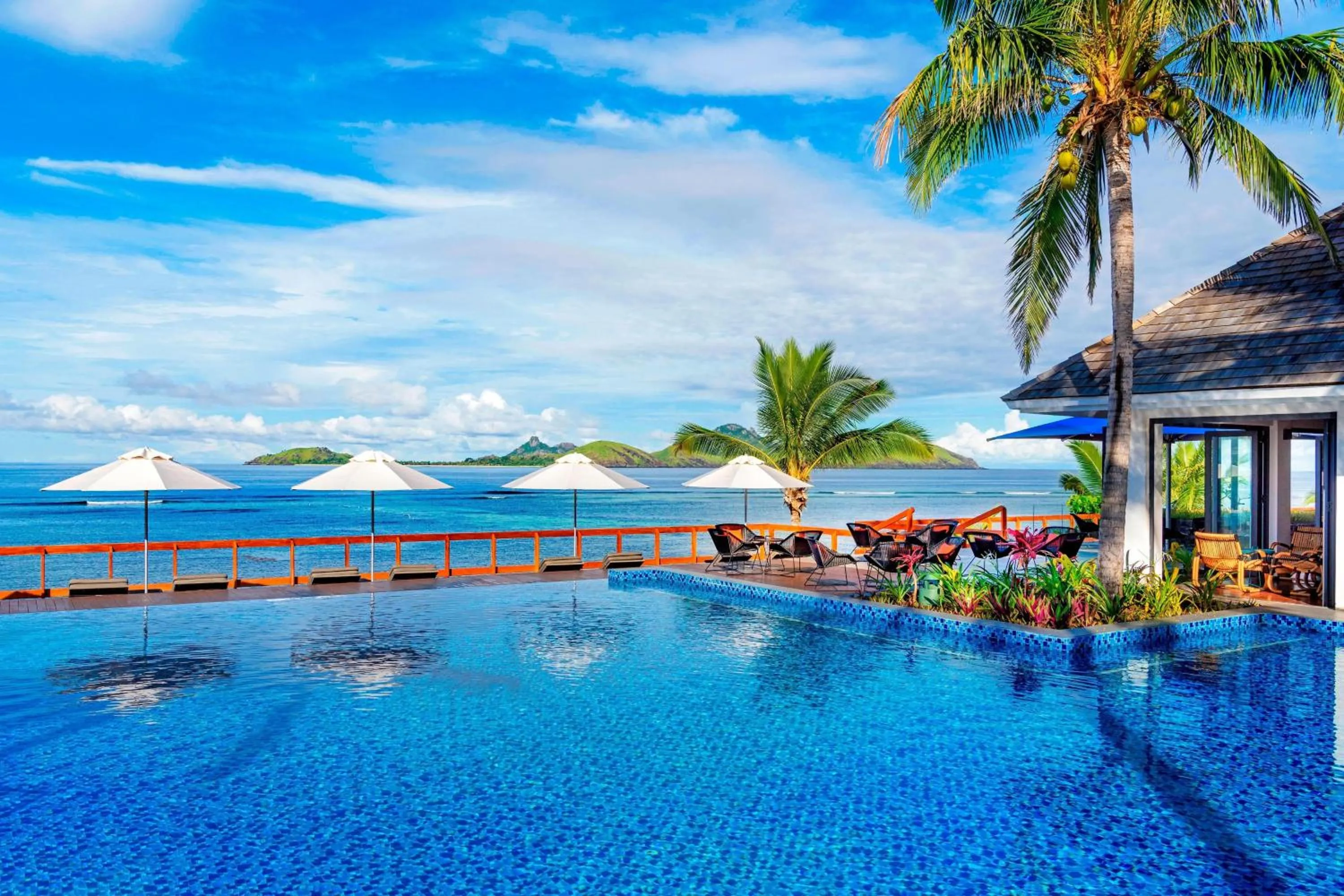 Swimming pool in Sheraton Resort & Spa, Tokoriki Island, Fiji