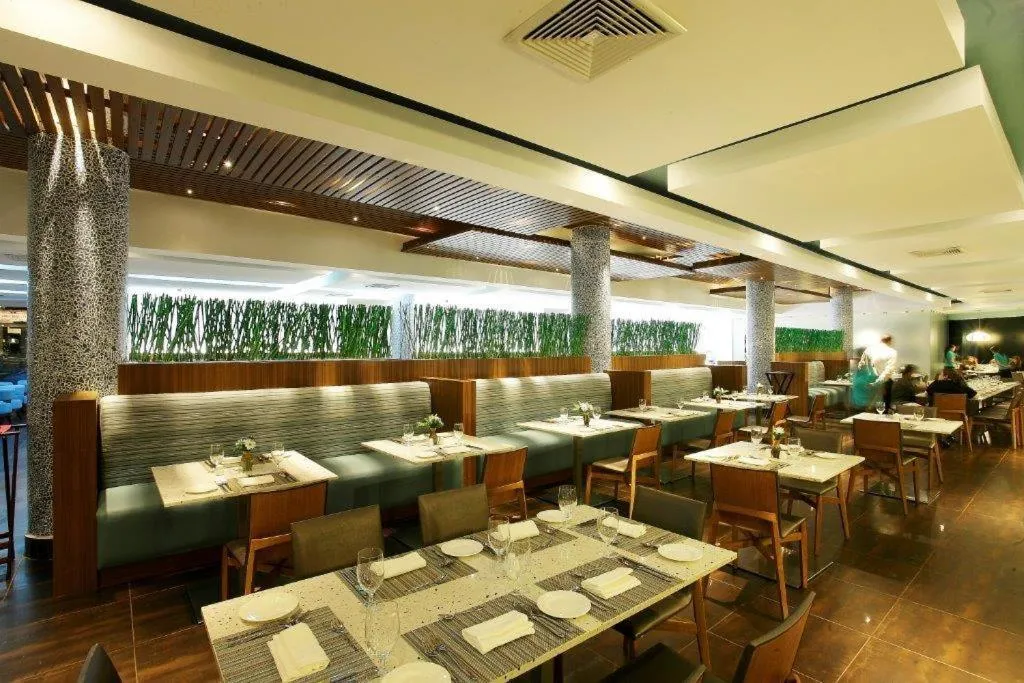 Restaurant/places to eat in Hotel Mykonos